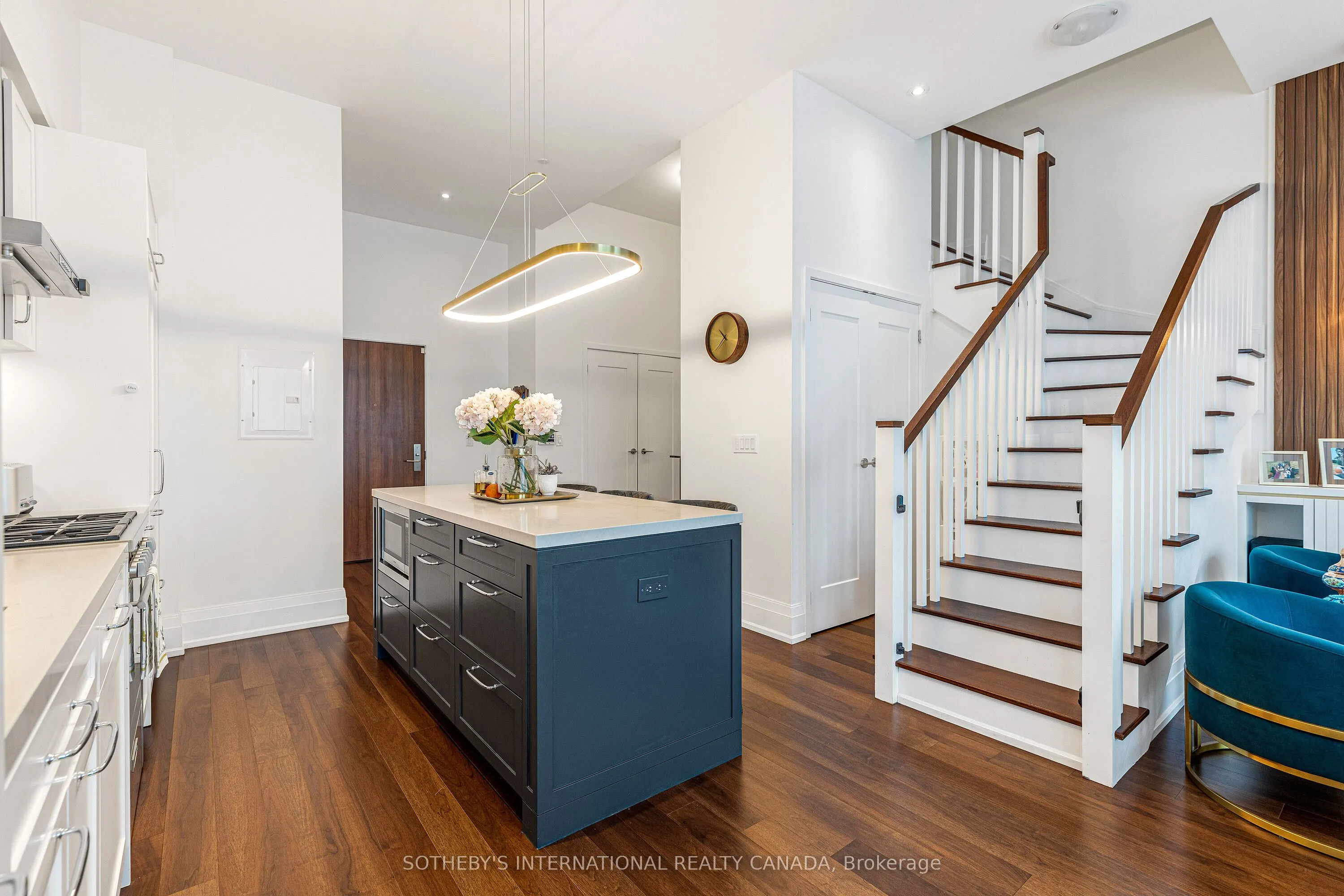 25 Malcolm Road, #TH-105