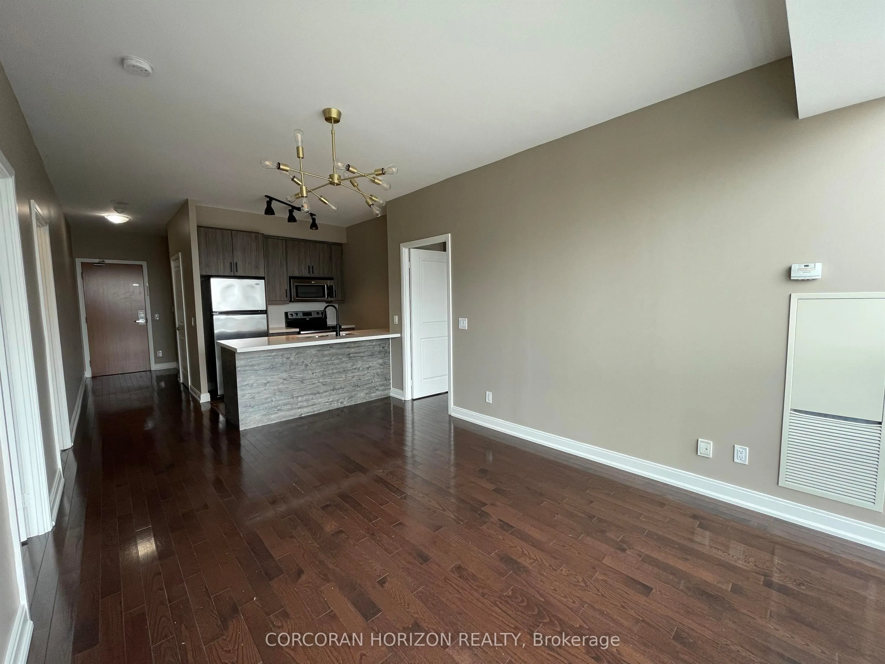 88 Broadway Avenue, #1601