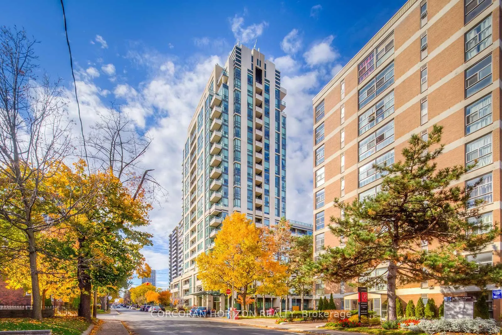 88 Broadway Avenue, #1601