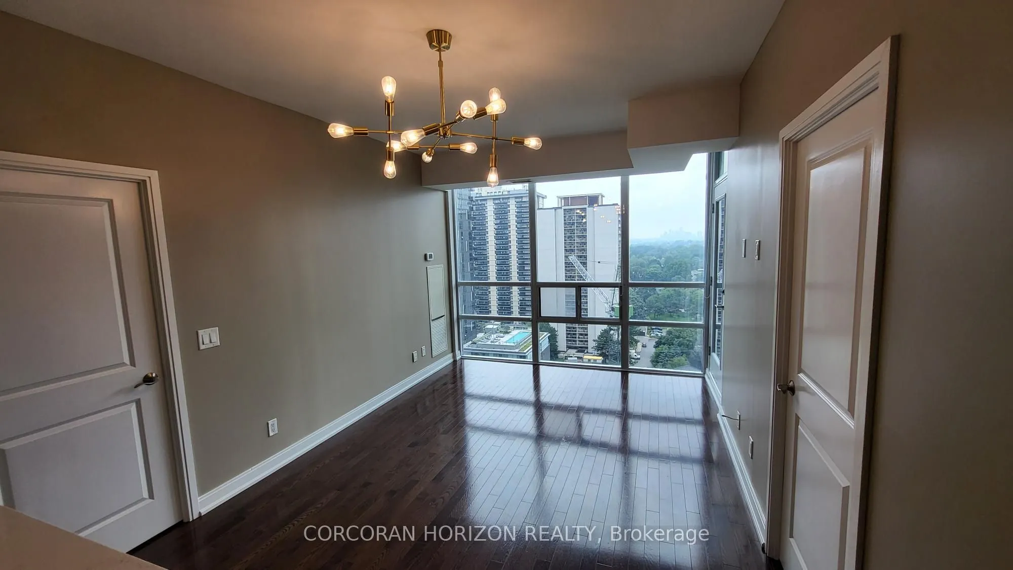 88 Broadway Avenue, #1601