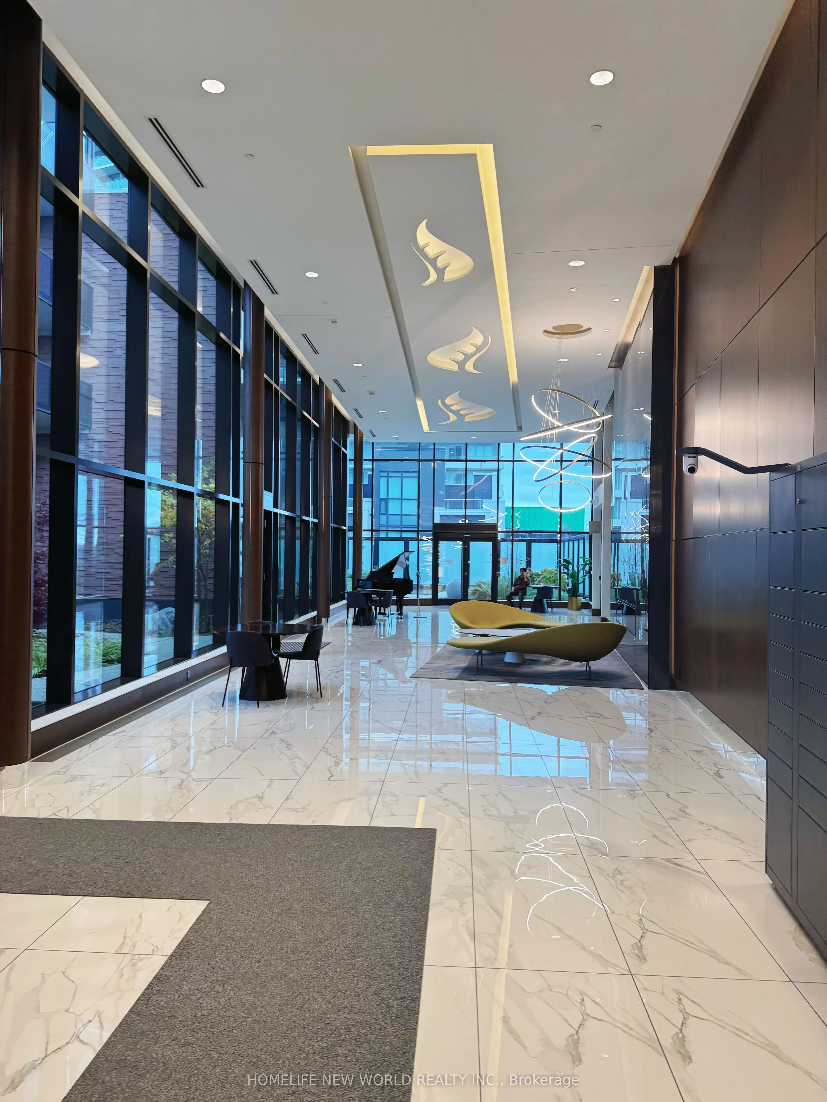 95 Mcmahon Drive, #3609