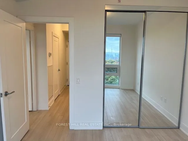 310 Tweedsmuir Avenue, #1207