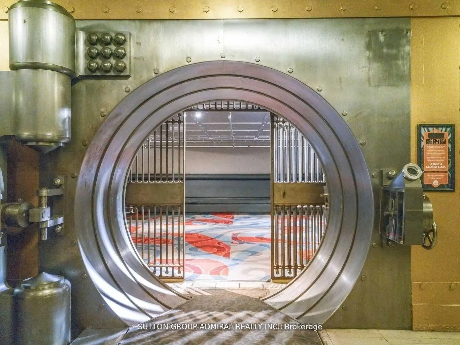 1 King Street W, #4302