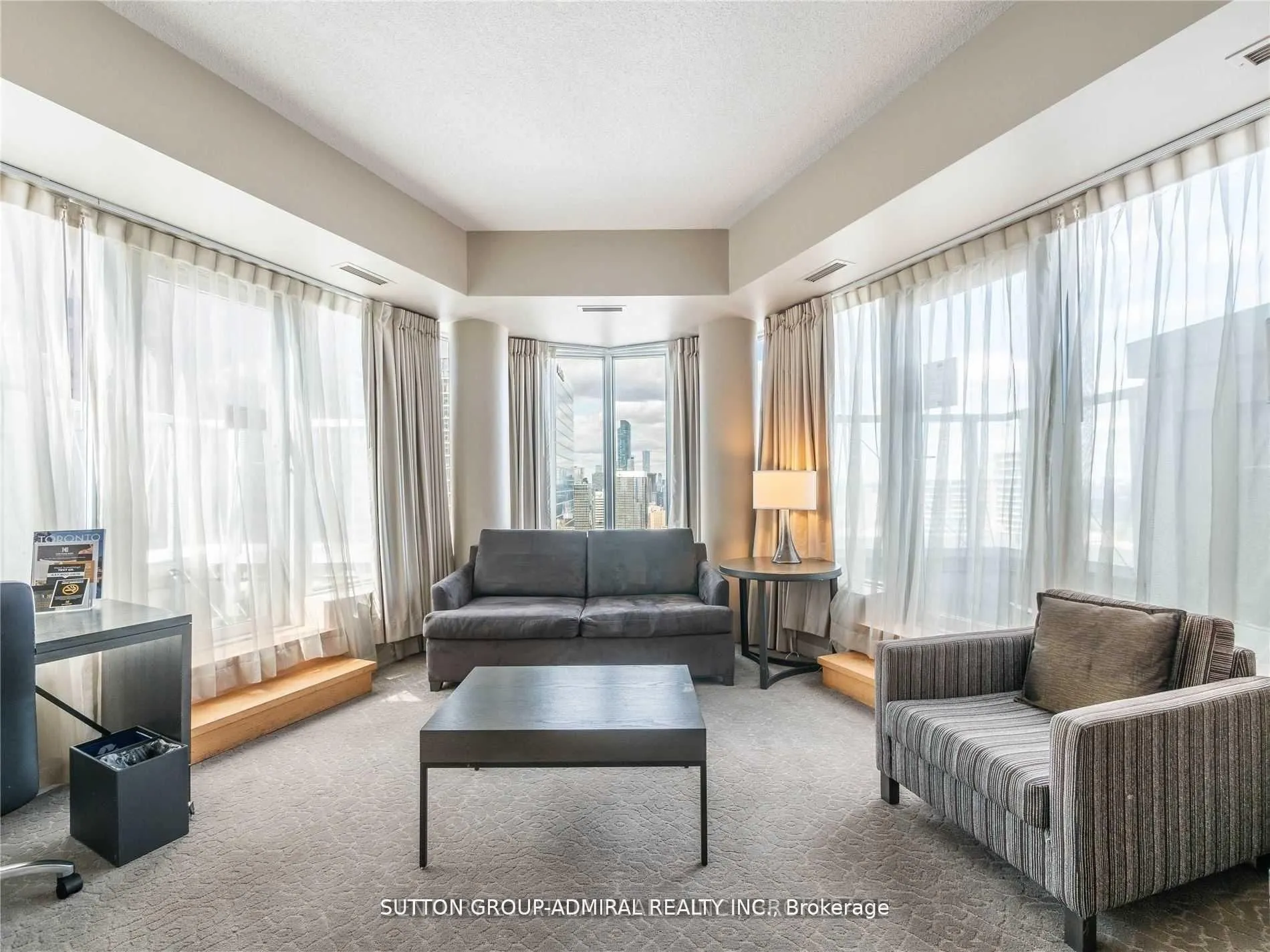 1 King Street W, #4302