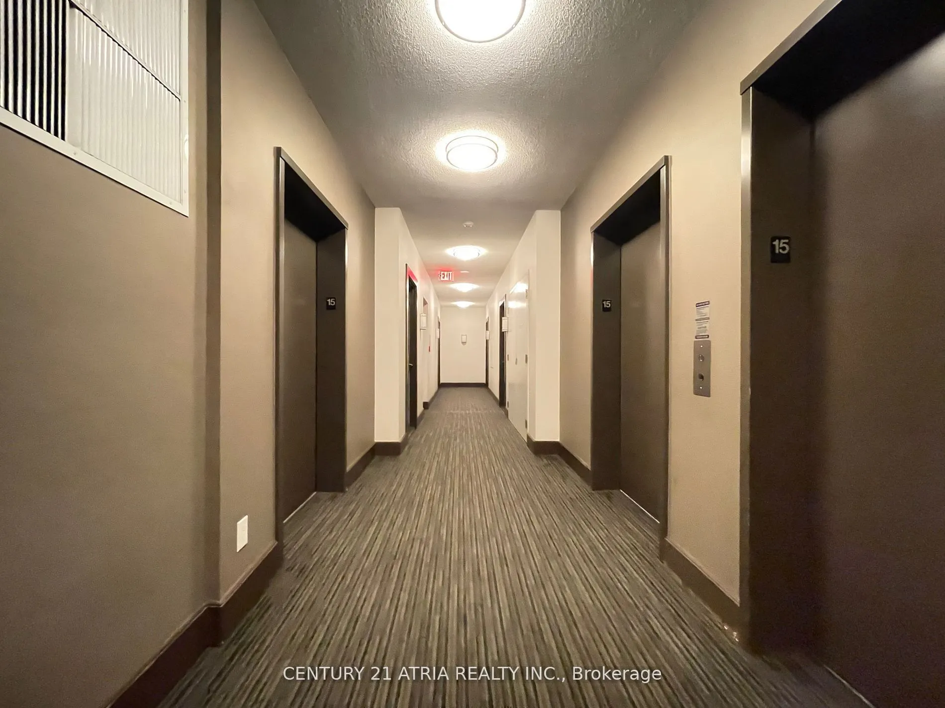 30 Herons Hill Way N, #1504