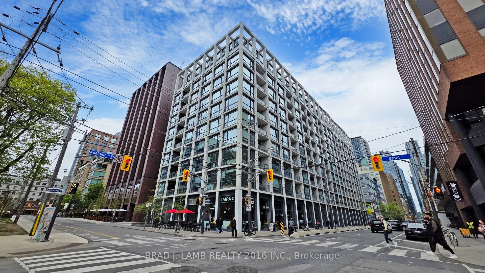 39 Brant Street W, #518