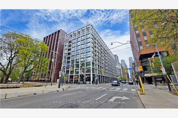39 Brant Street W, #518