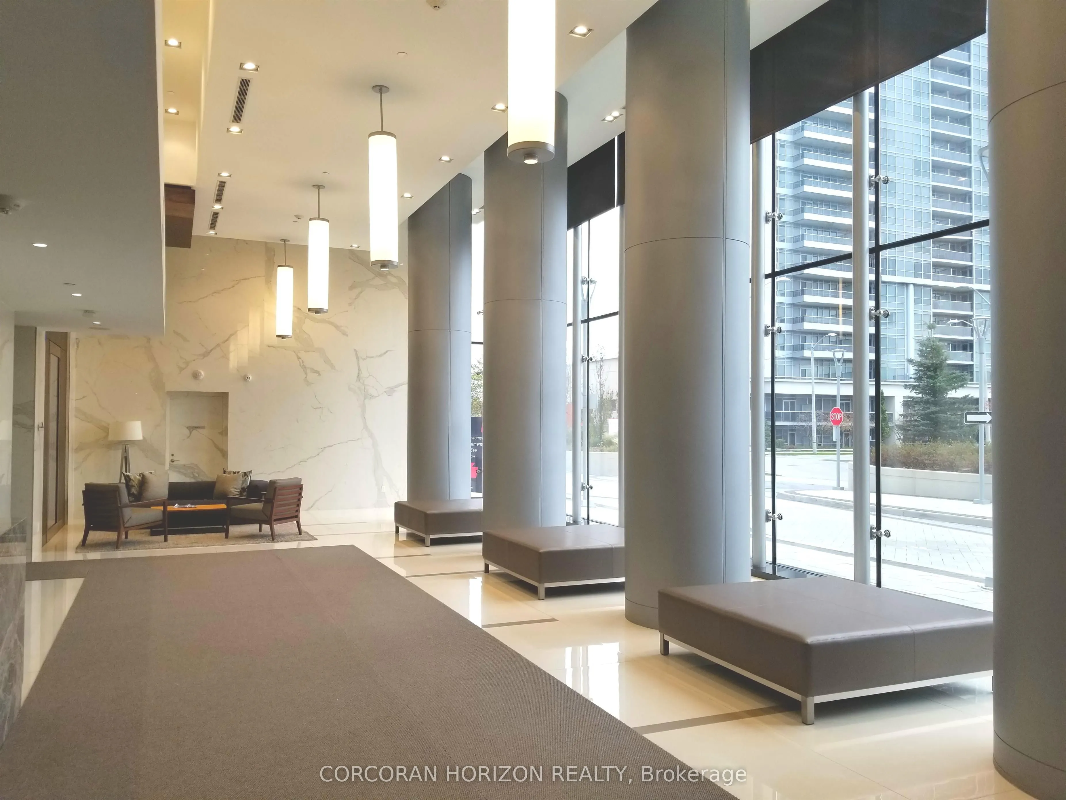 18 Graydon Hall Drive, #TH18C