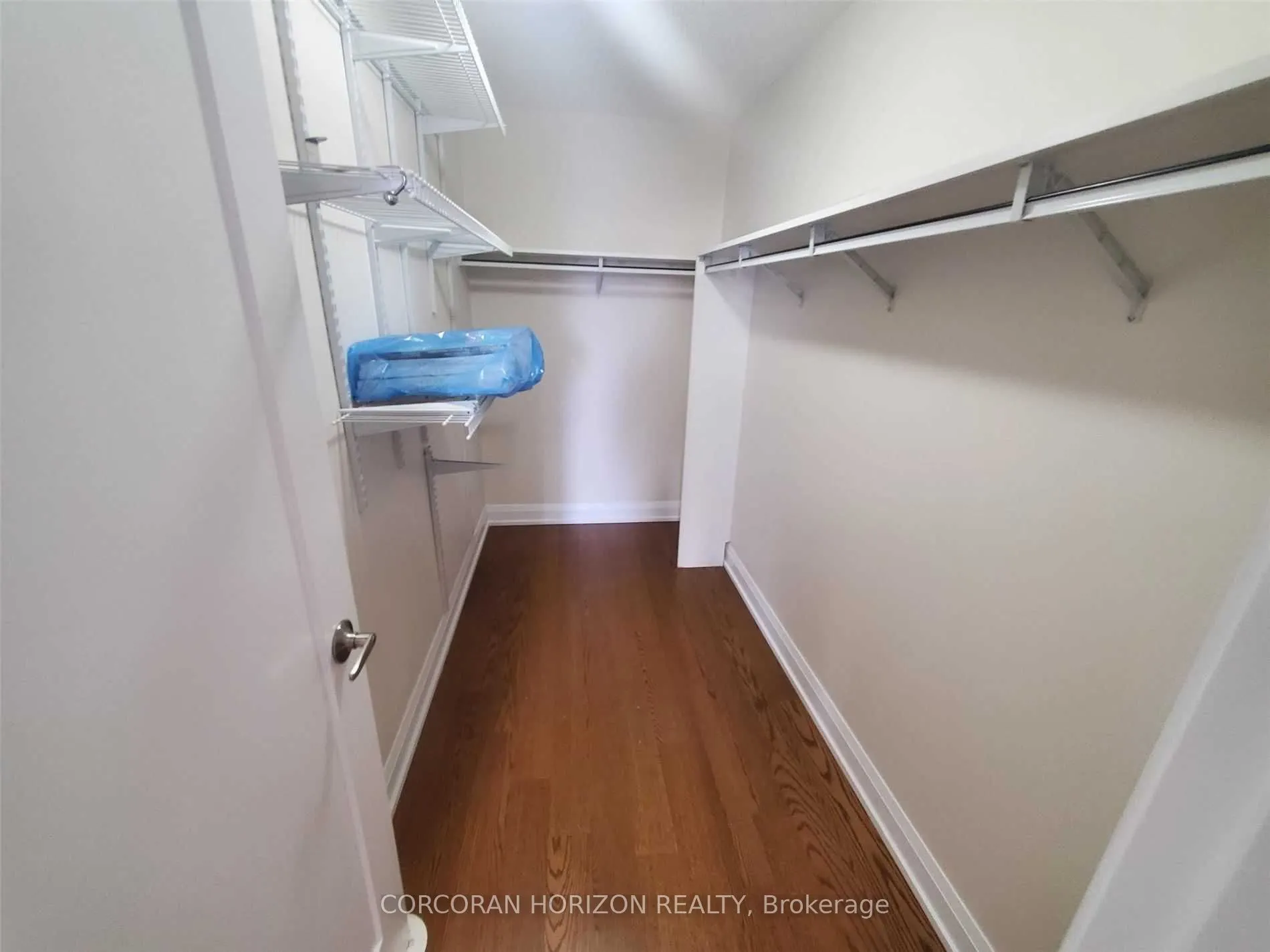 18 Graydon Hall Drive, #TH18C