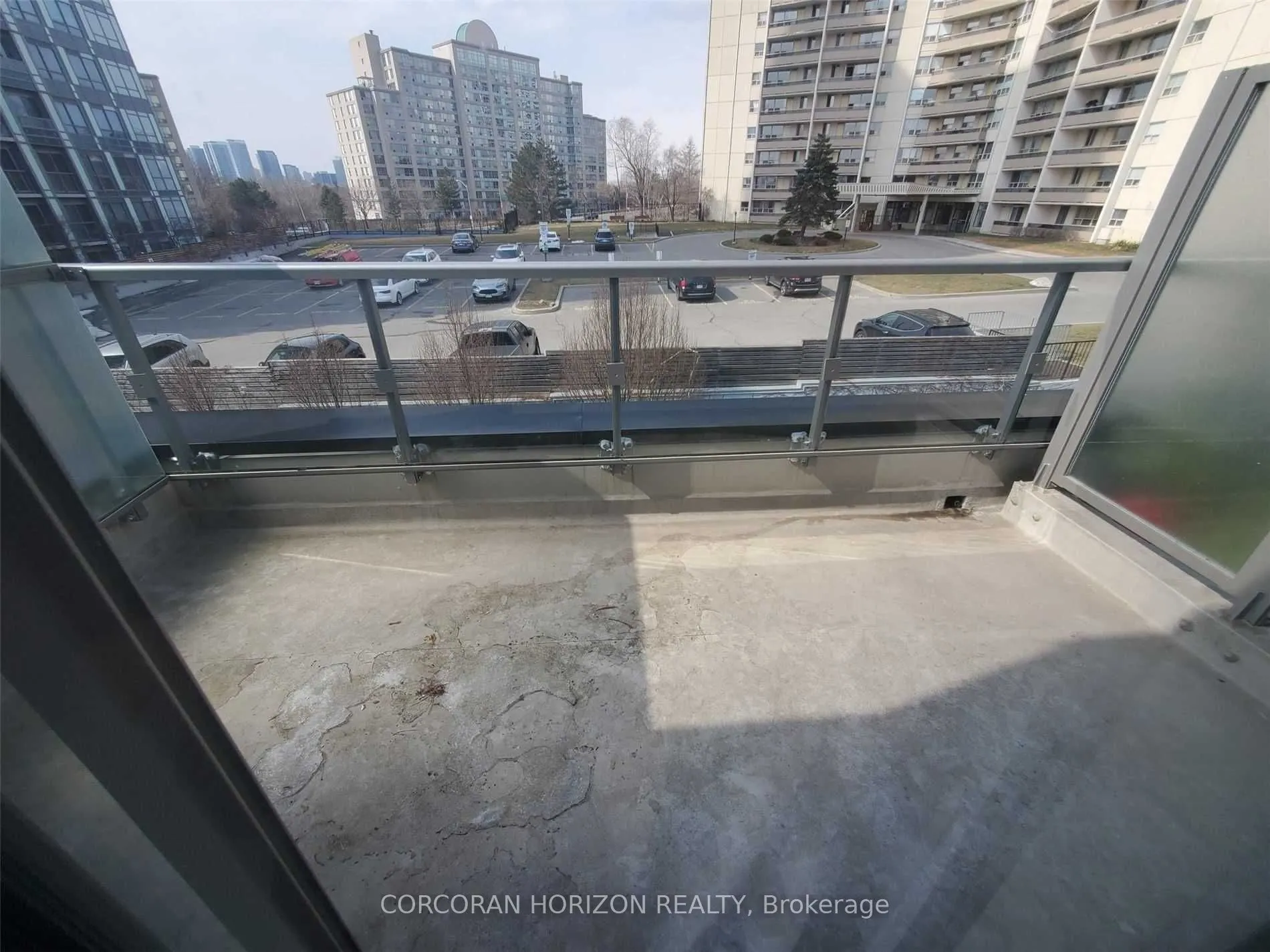 18 Graydon Hall Drive, #TH18C