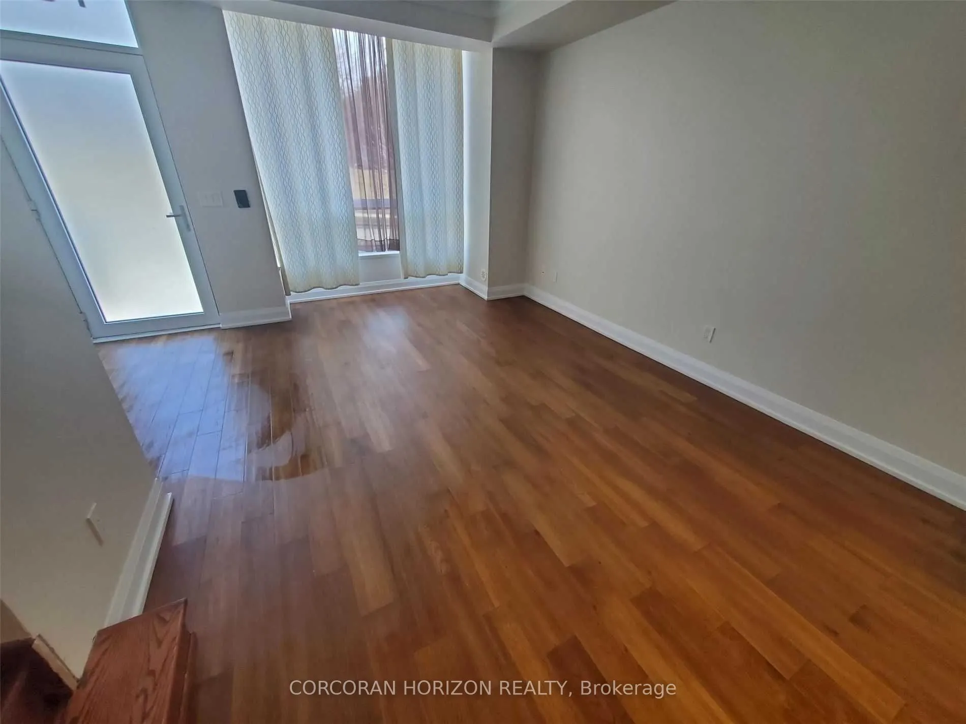 18 Graydon Hall Drive, #TH18C