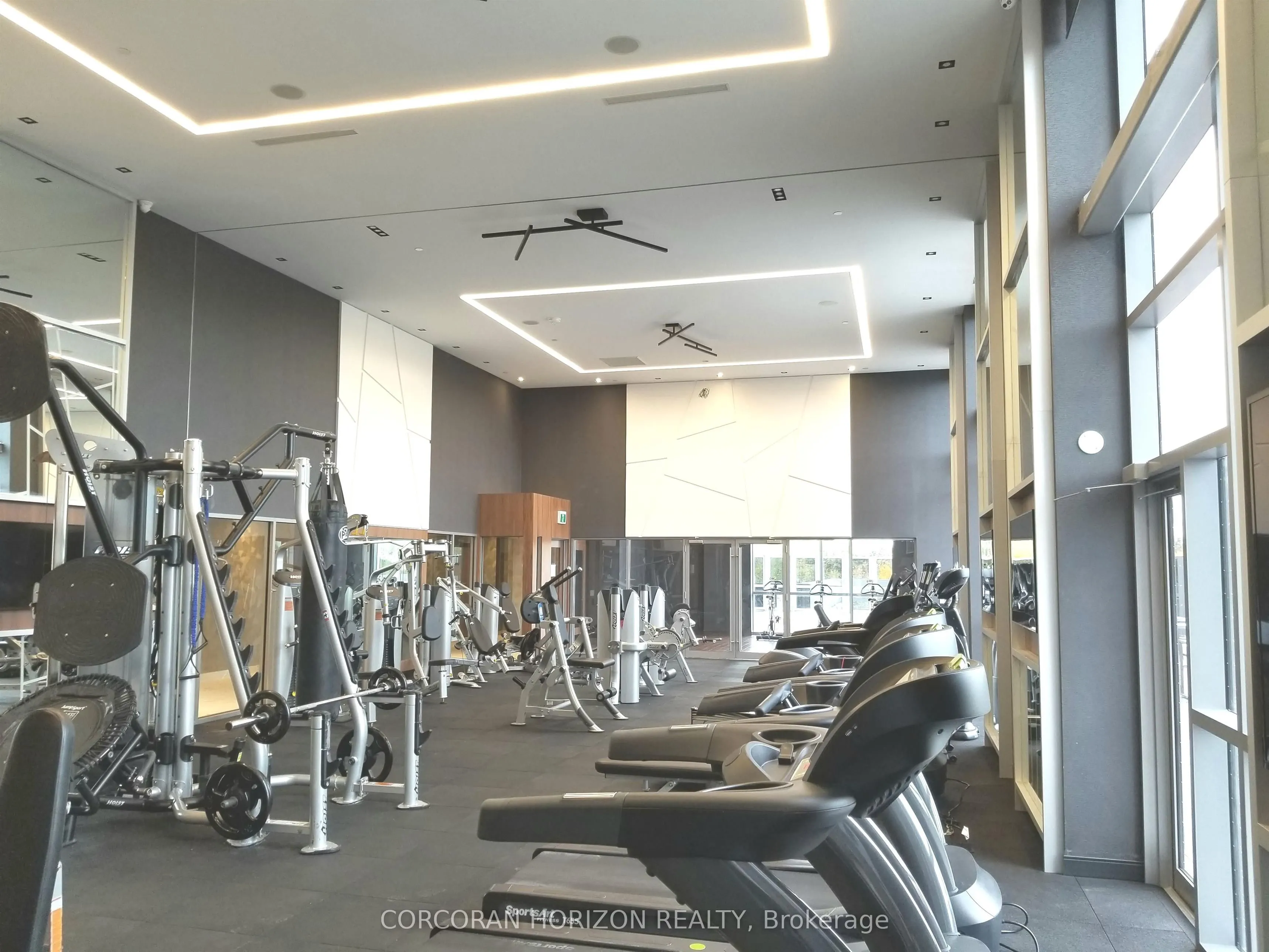 18 Graydon Hall Drive, #TH18C