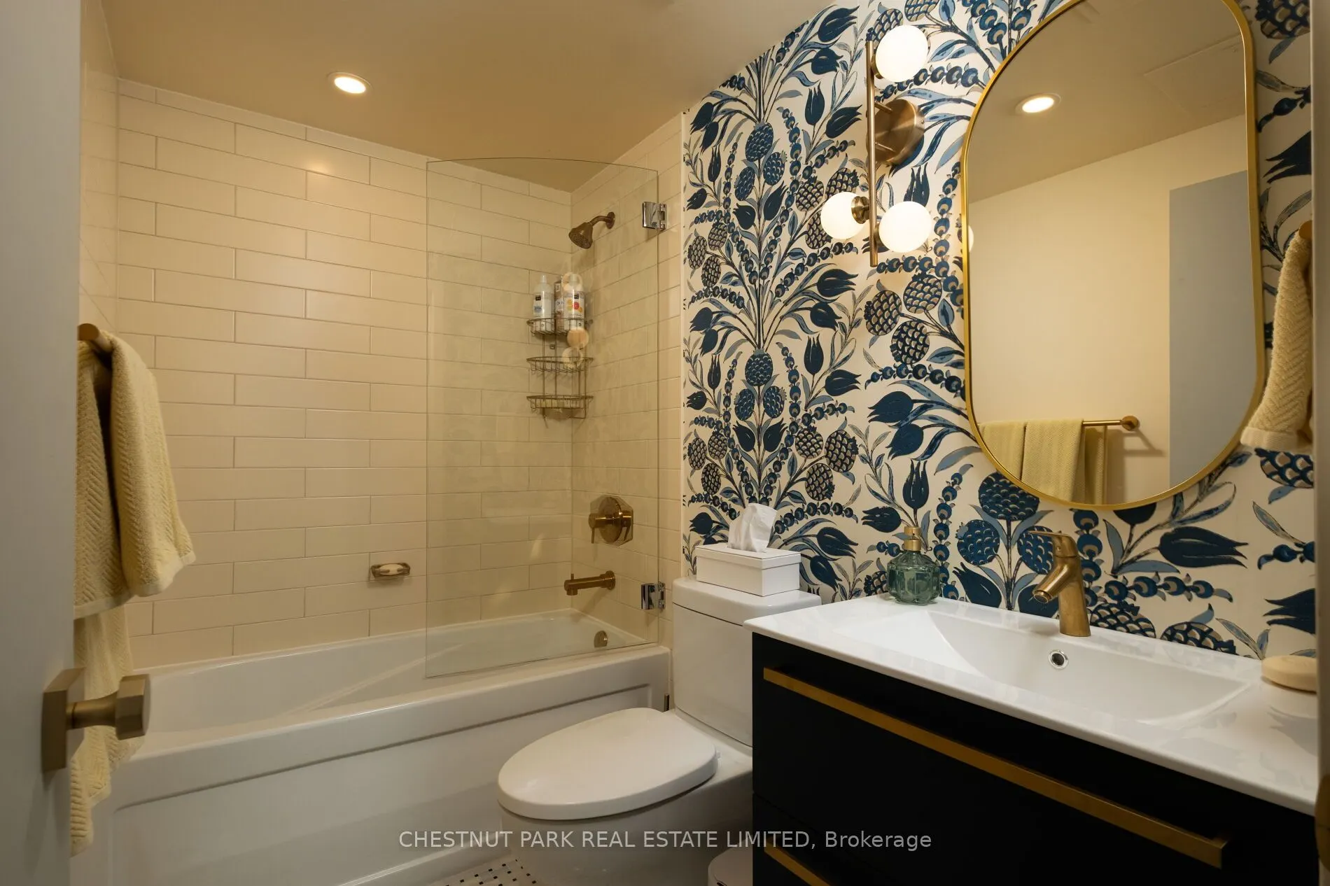 10 Navy Wharf Court, #709