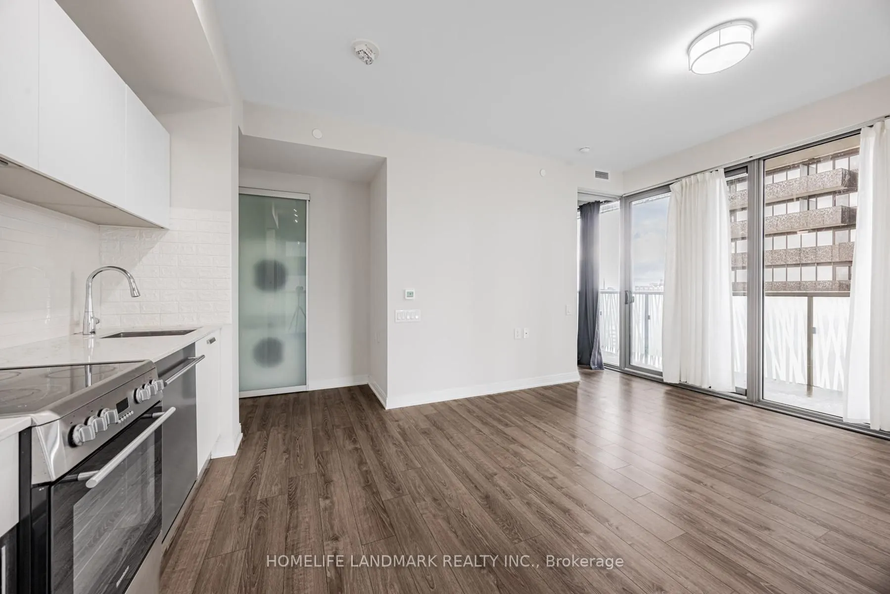 50 Charles Street E, #2305