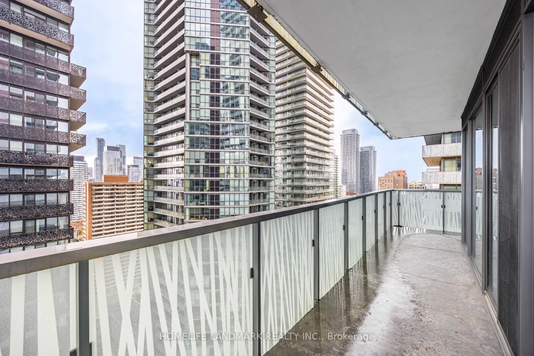 50 Charles Street E, #2305