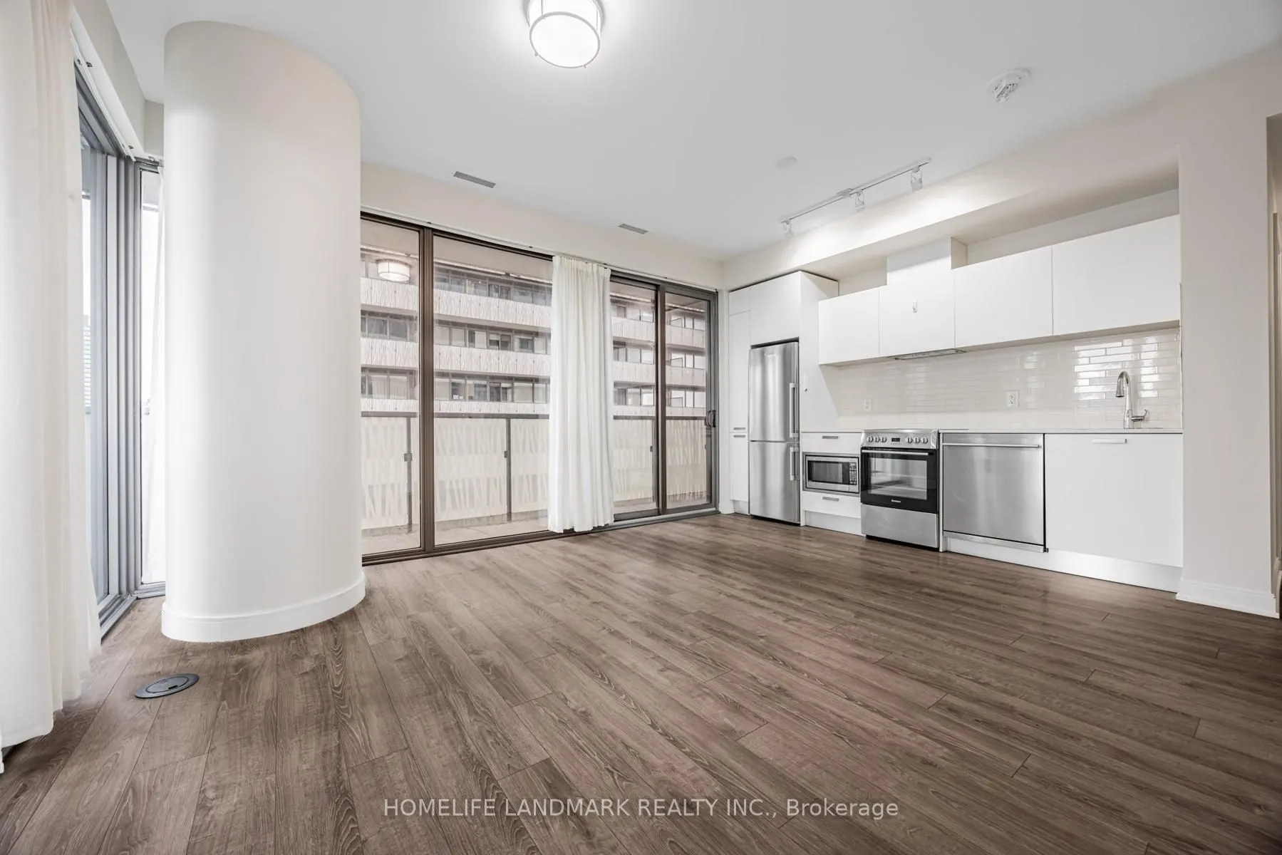 50 Charles Street E, #2305