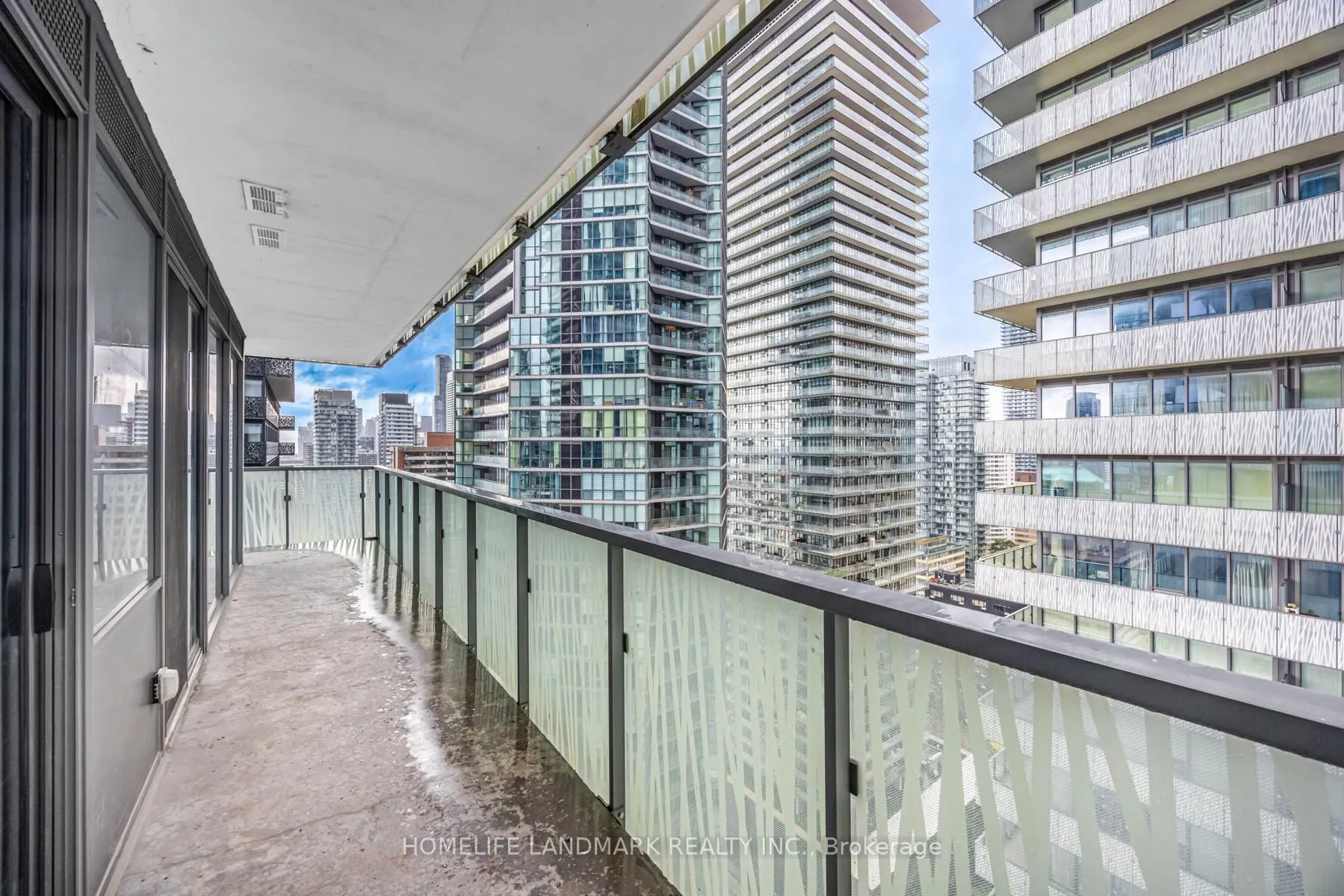 50 Charles Street E, #2305