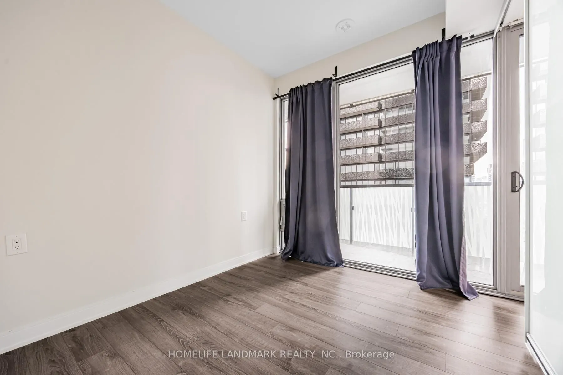 50 Charles Street E, #2305
