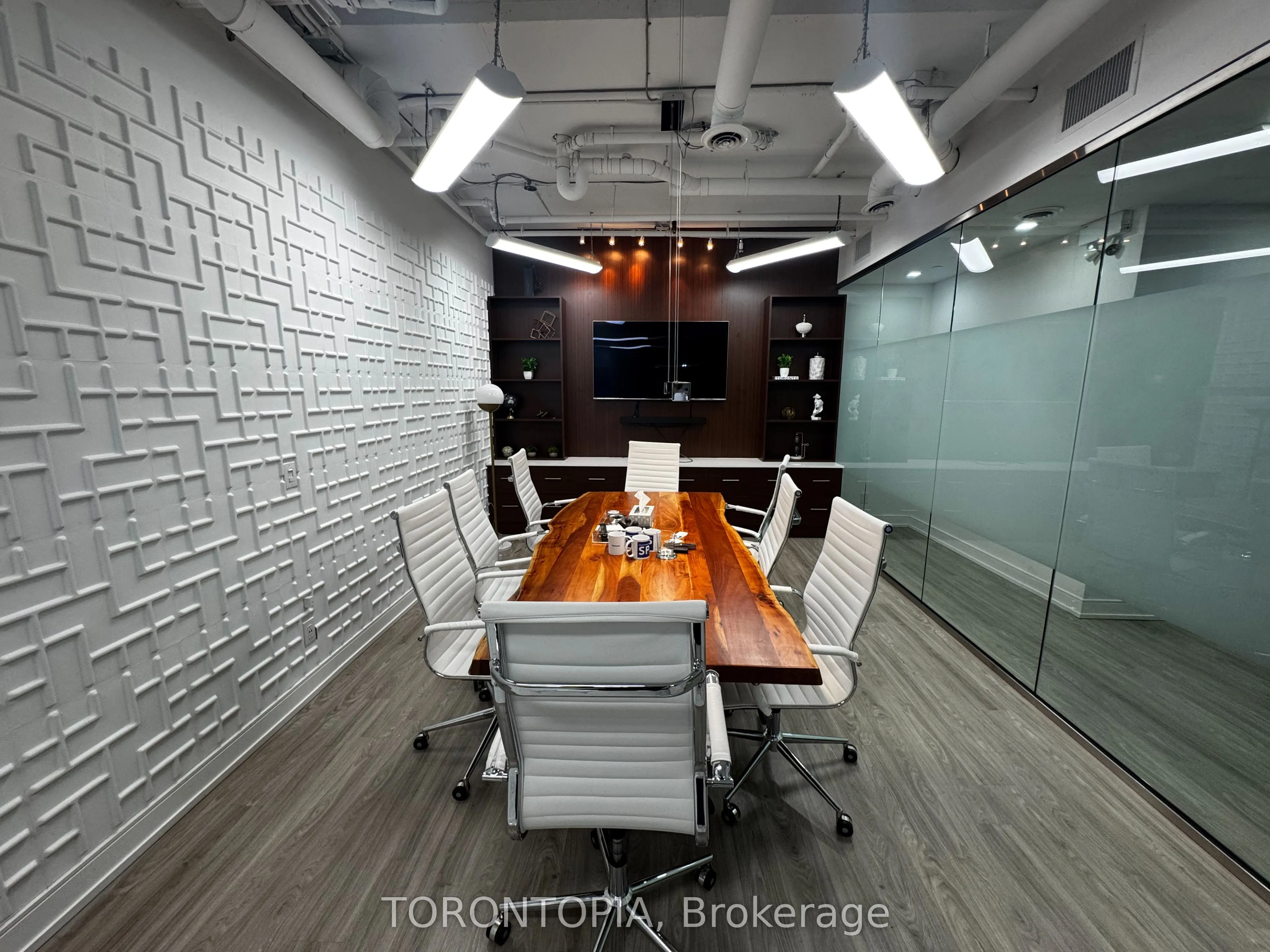 117 Peter Street, #310