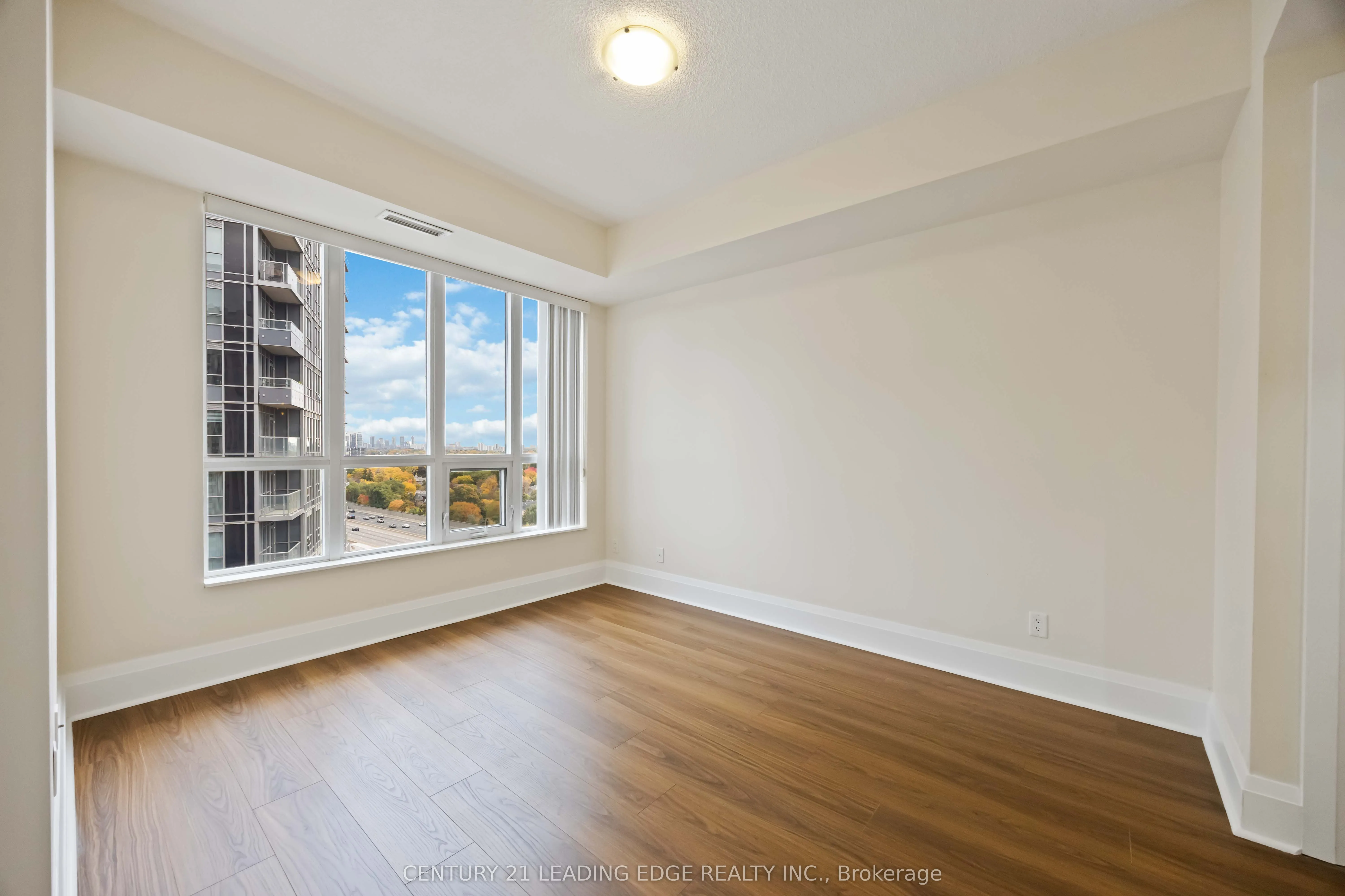 100 Harrison Garden Boulevard, #1220