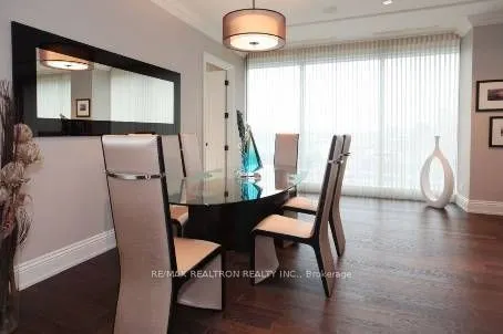 183 Wellington Avenue W, #2303