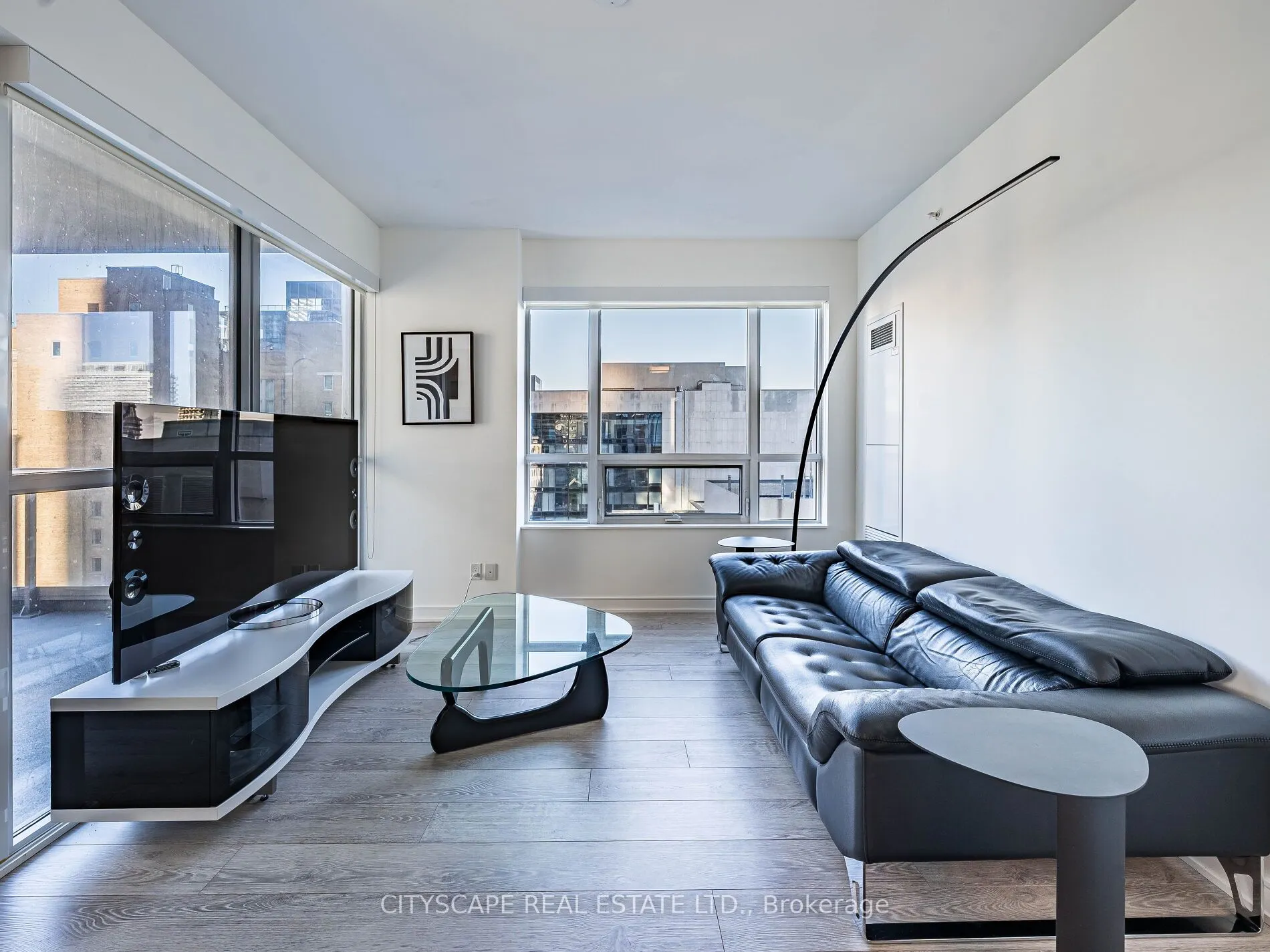 88 Scott Street, #1605