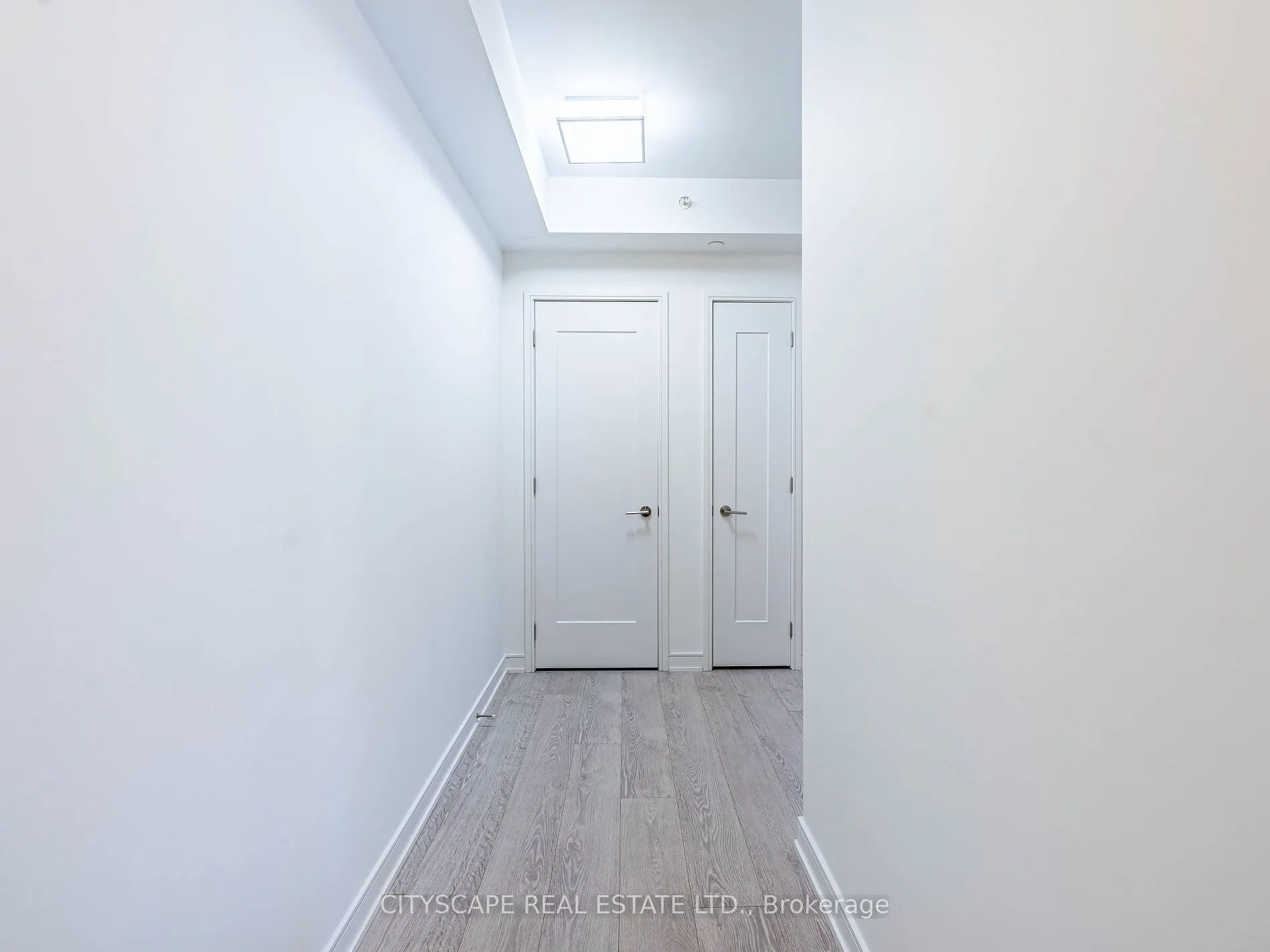 88 Scott Street, #1605