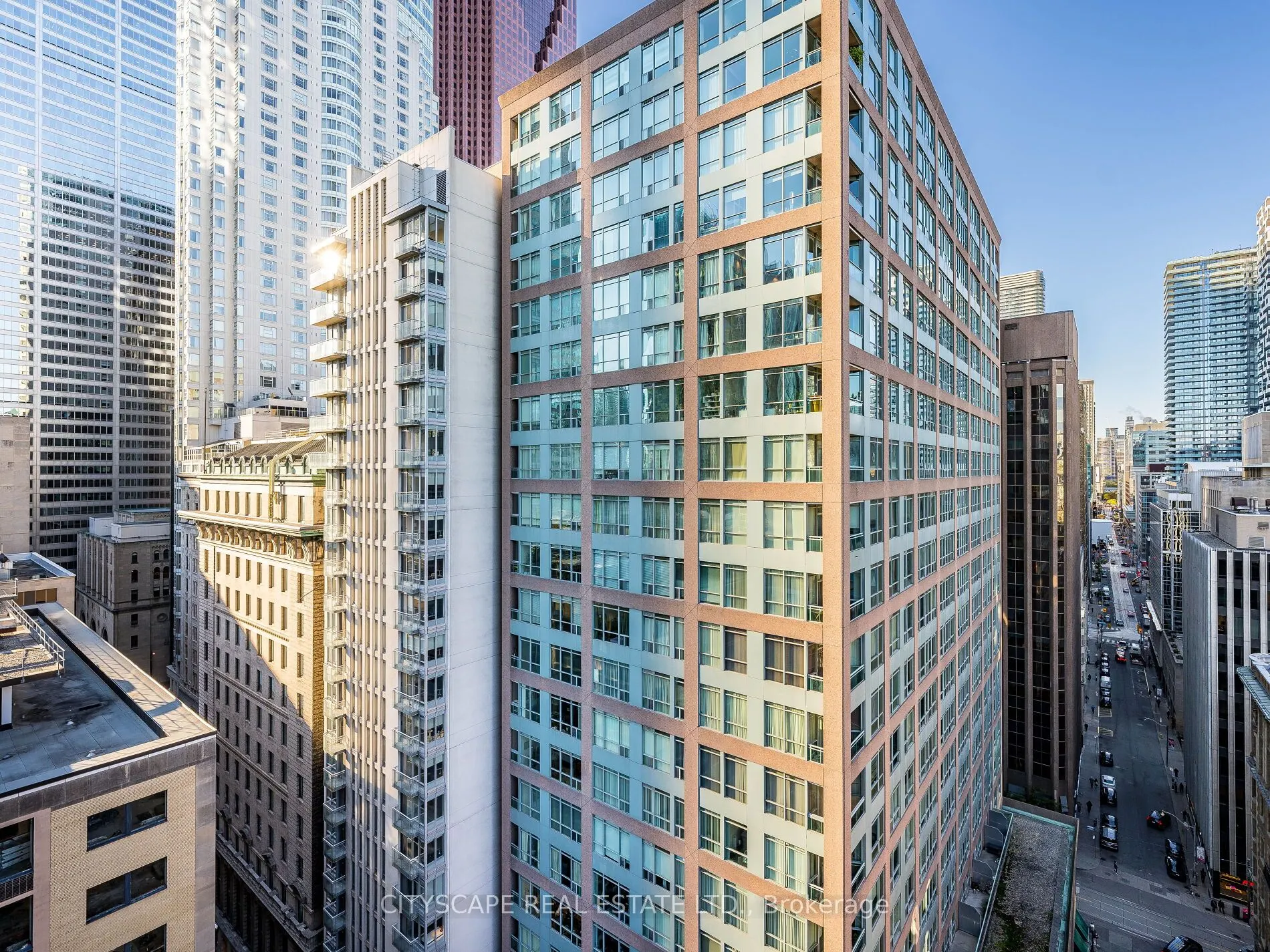 88 Scott Street, #1605