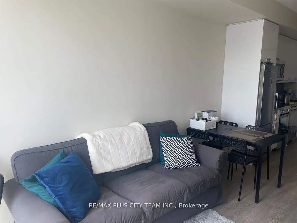 99 John Street, #3102