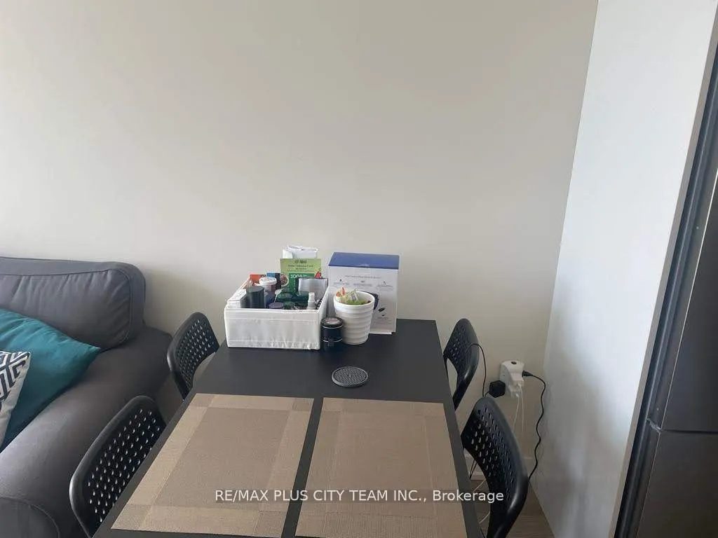 99 John Street, #3102