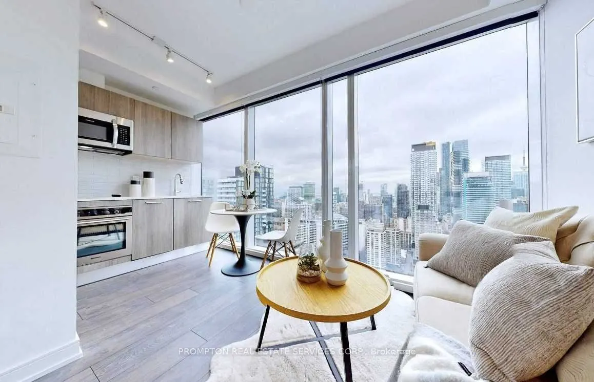 3 Gloucester Street, #1908