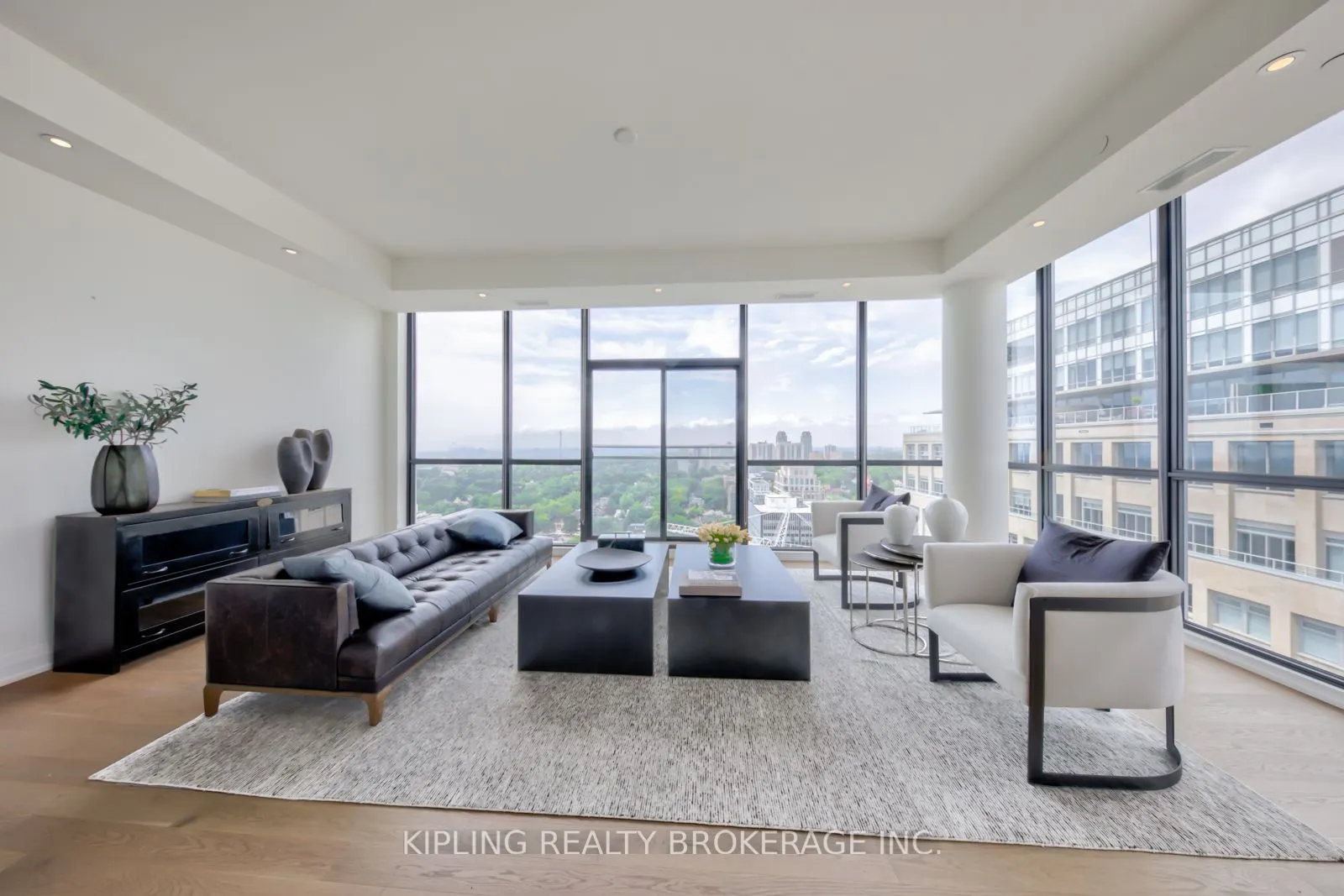 101 St Clair Avenue W, #2403