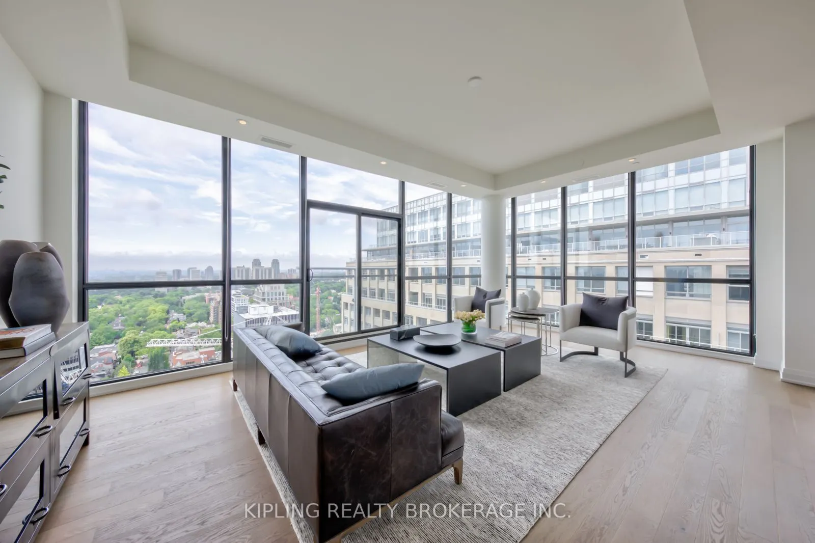 101 St Clair Avenue W, #2403
