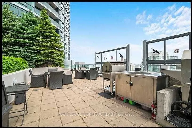 600 Fleet Street W, #530