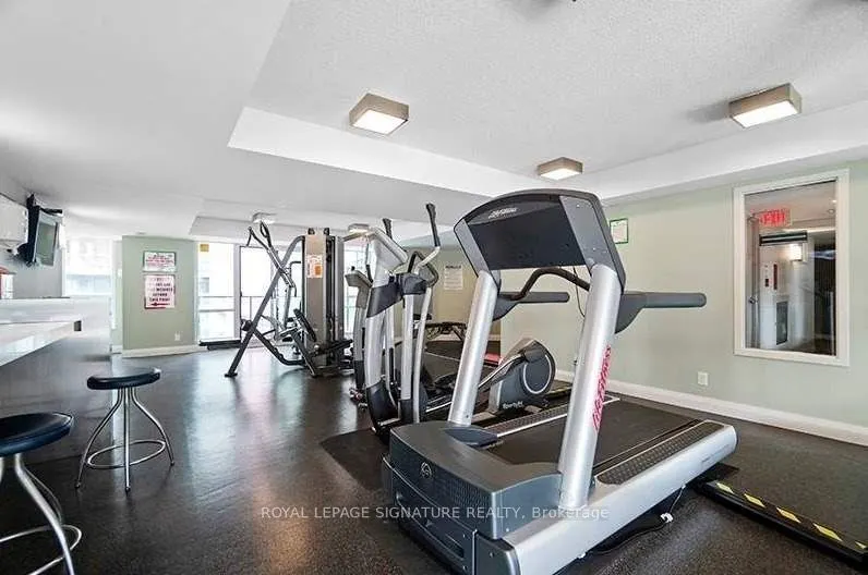 600 Fleet Street W, #530