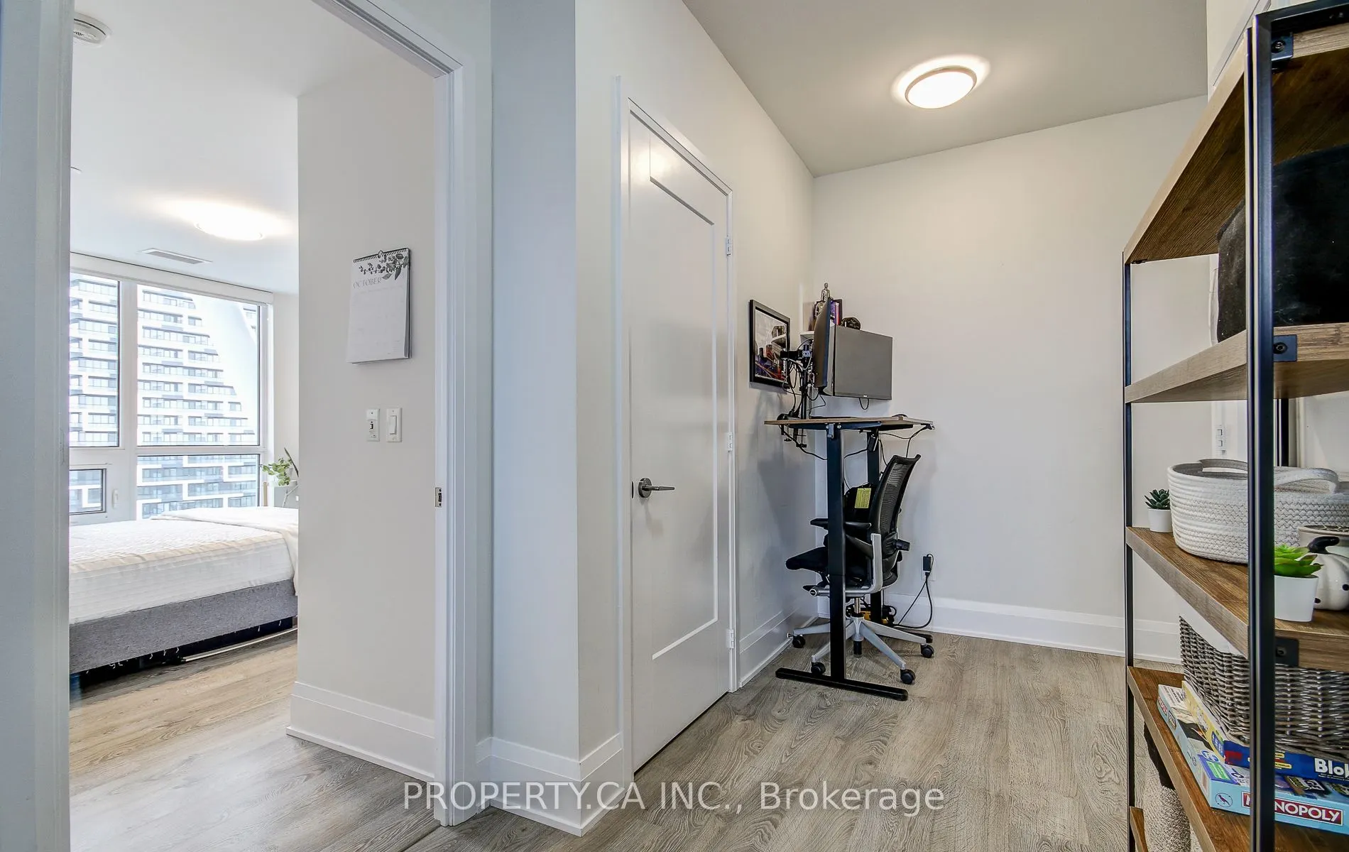 101 Erskine Avenue, #2507