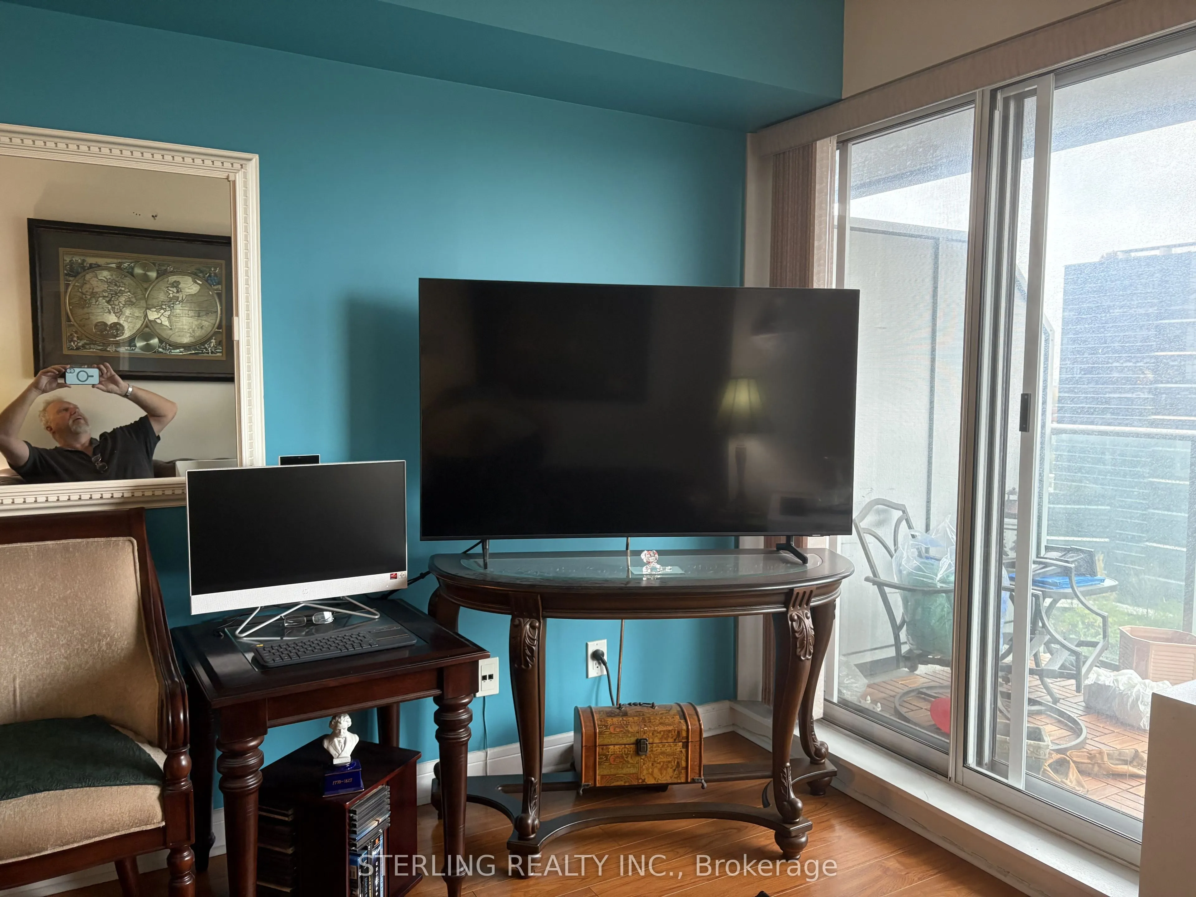 31 Bales Avenue, #1909