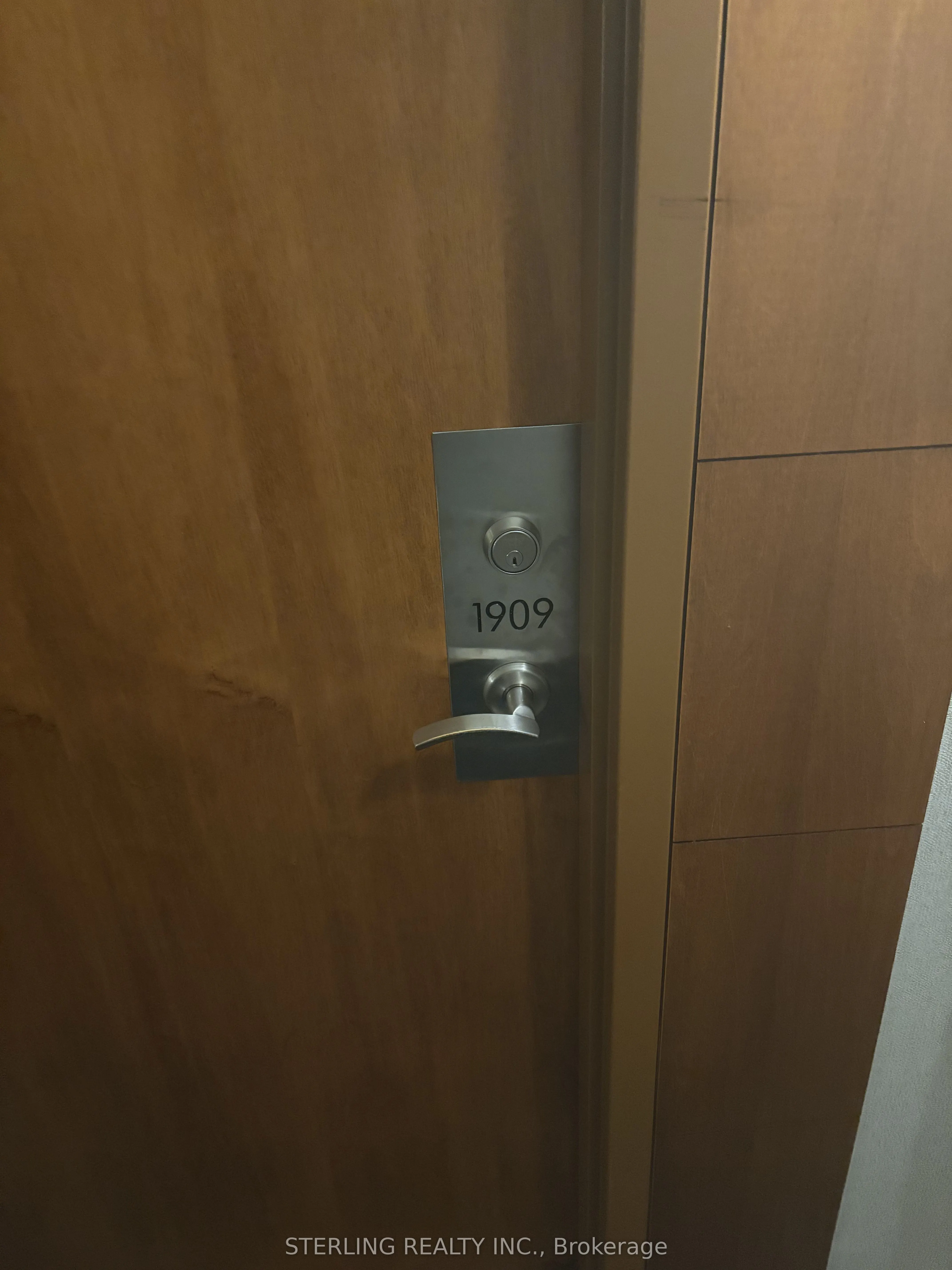 31 Bales Avenue, #1909