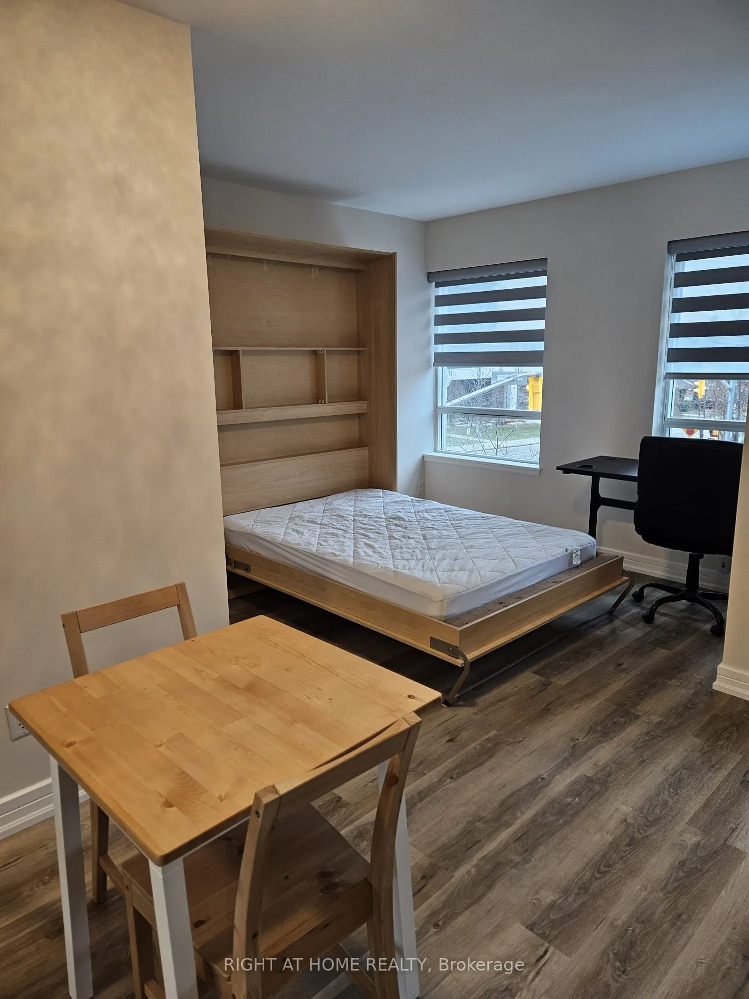 19 Avondale Avenue, #210