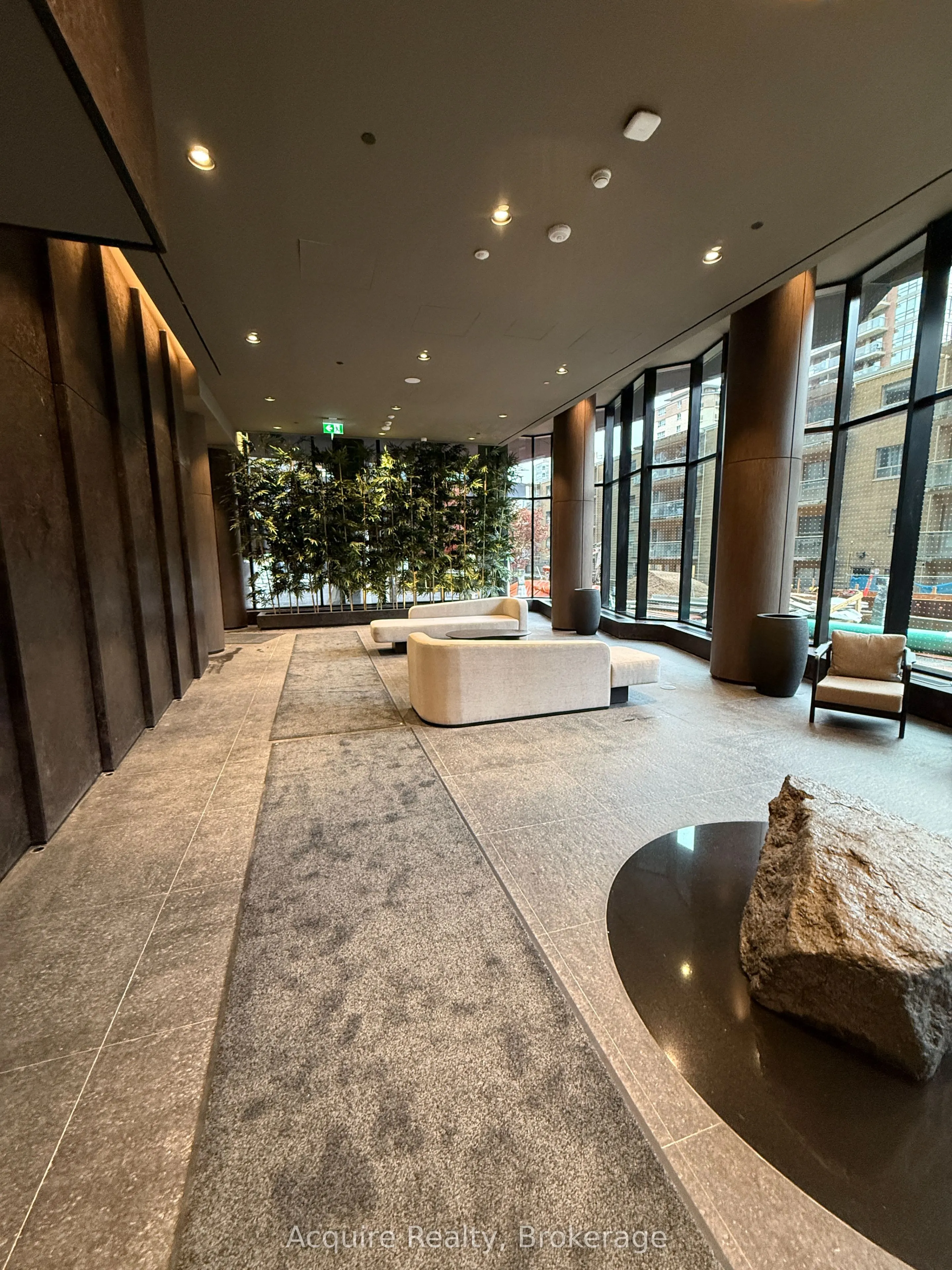 110 Broadway Avenue, #704