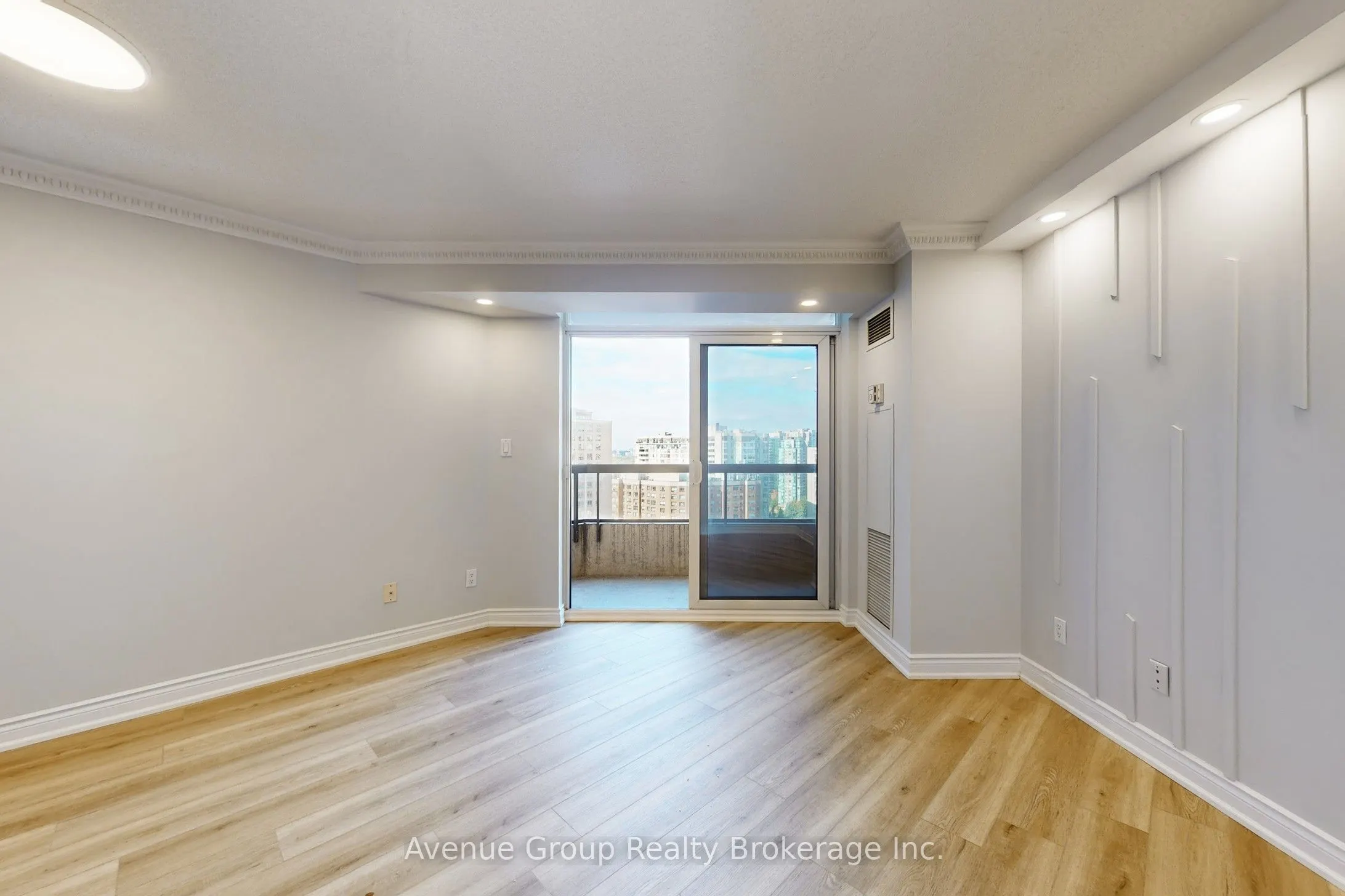 15 Northtown Way, #1929