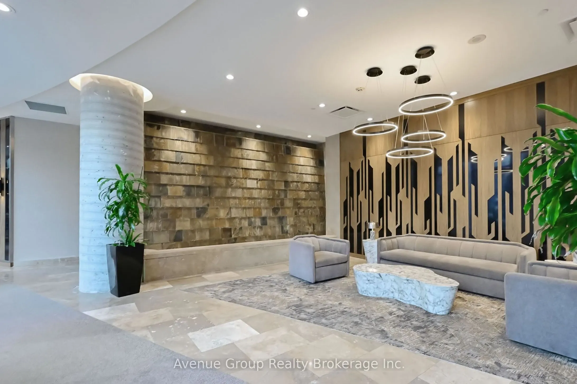 15 Northtown Way, #1929