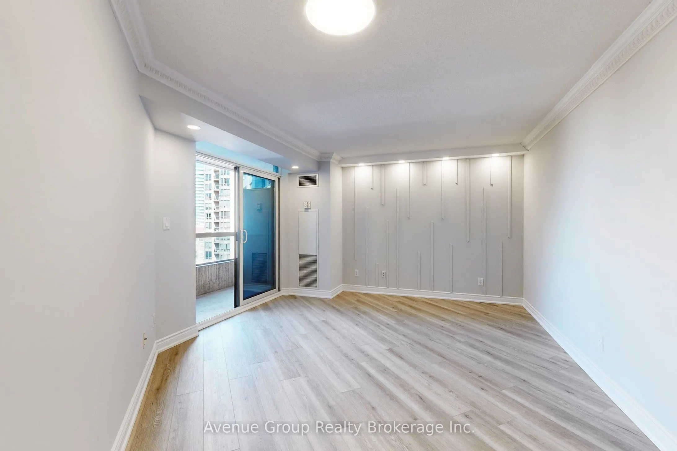 15 Northtown Way, #1929