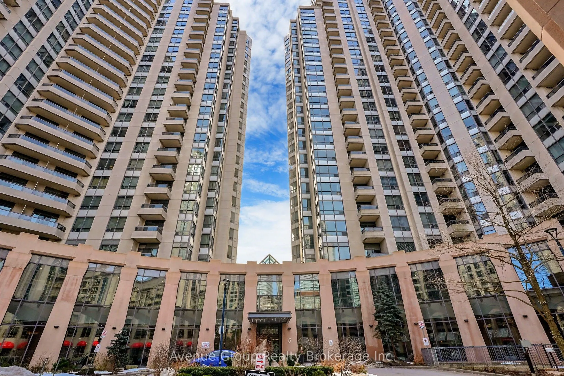 15 Northtown Way, #1929