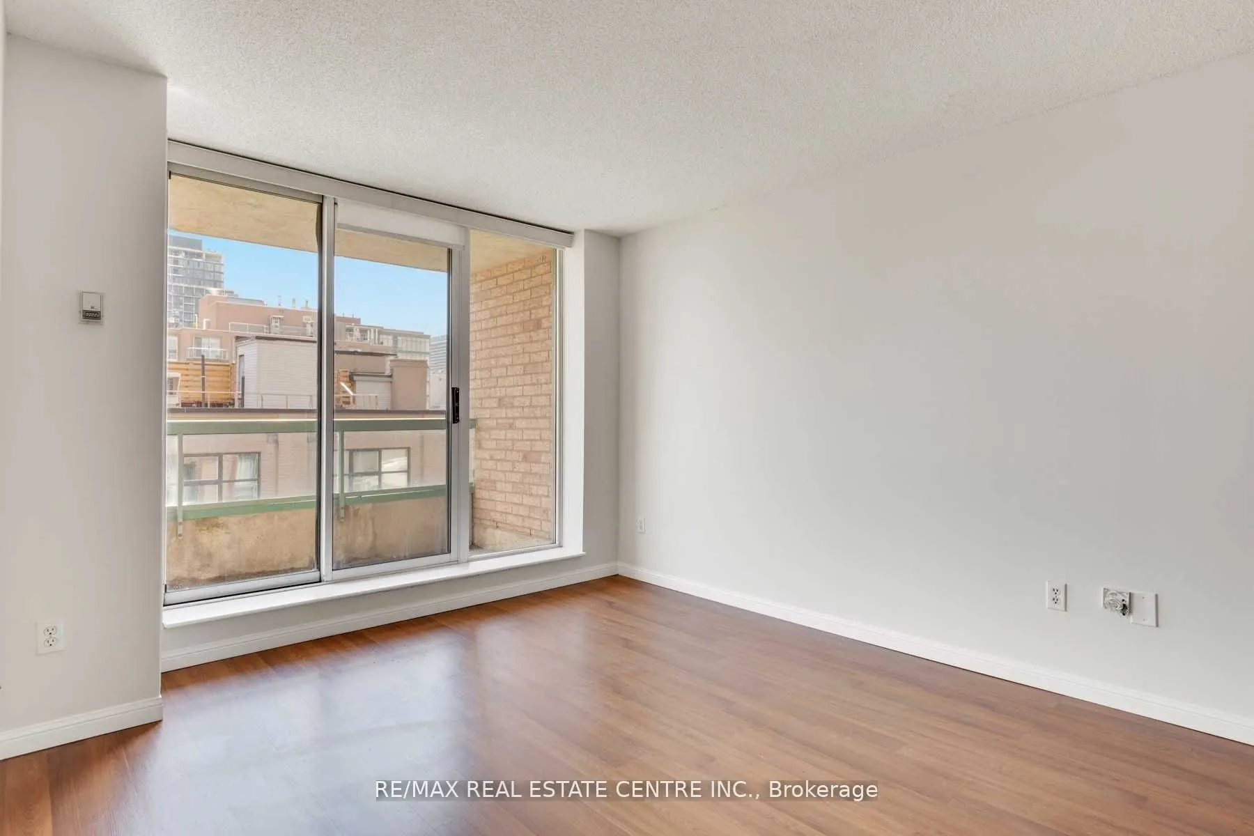 311 Richmond Street E, #801