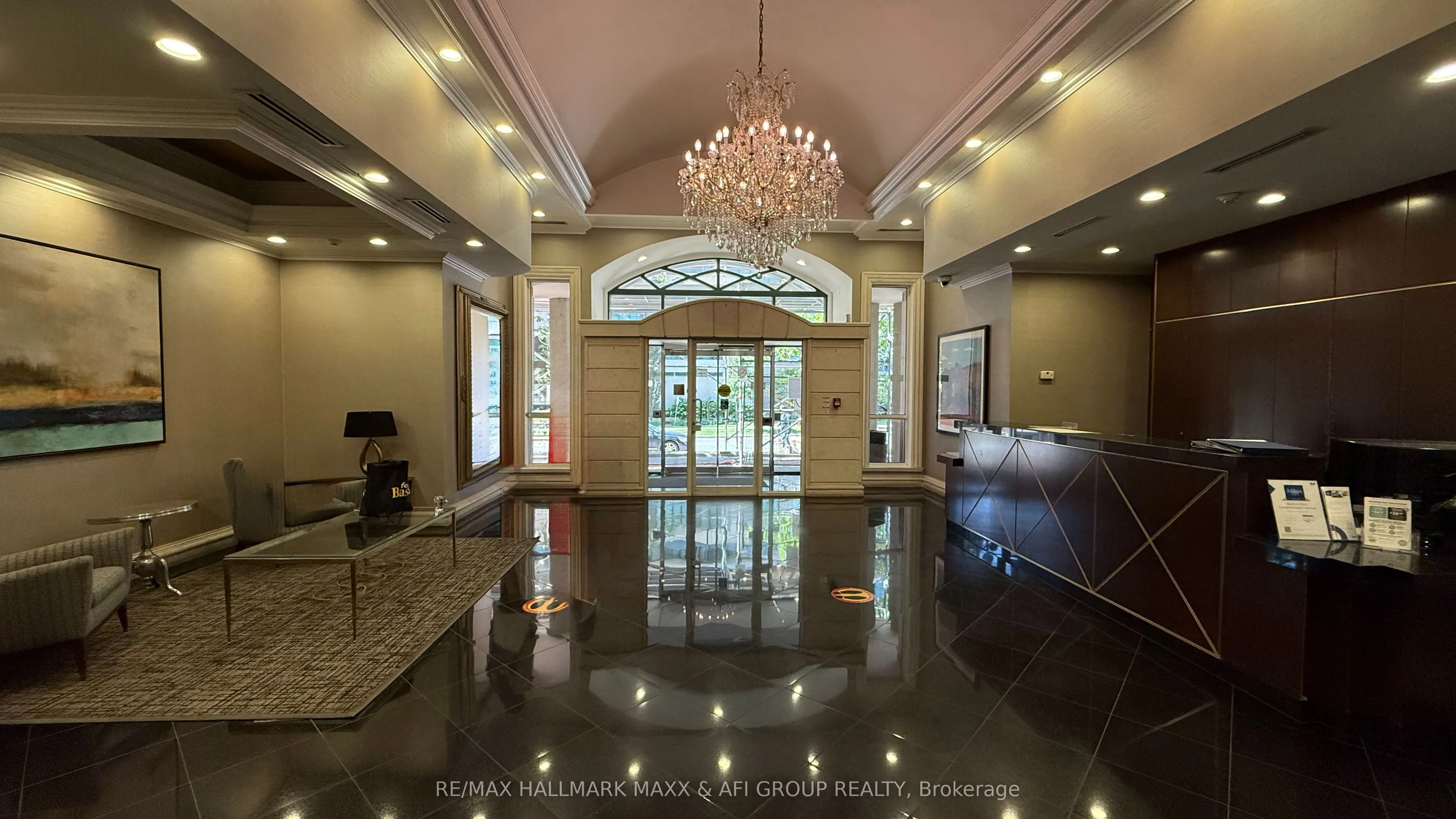 7 Lorraine Drive, #1103