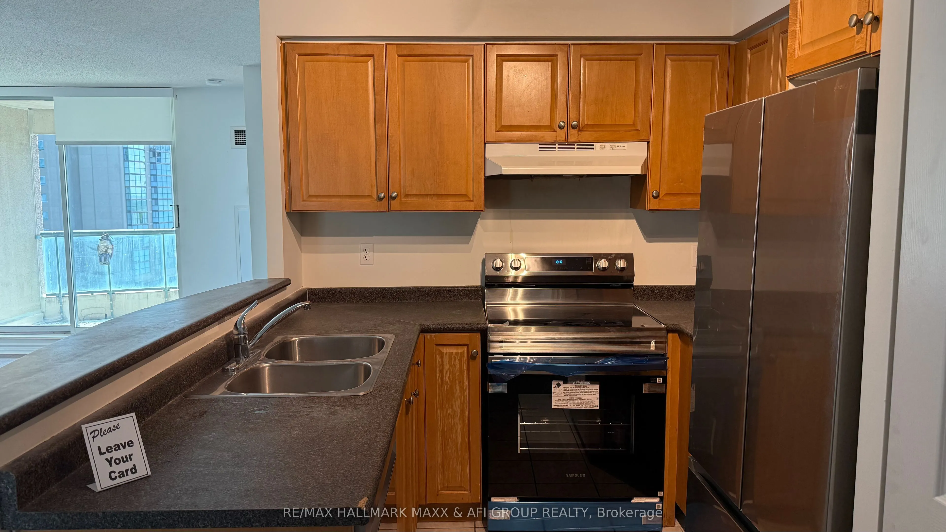 7 Lorraine Drive, #1103