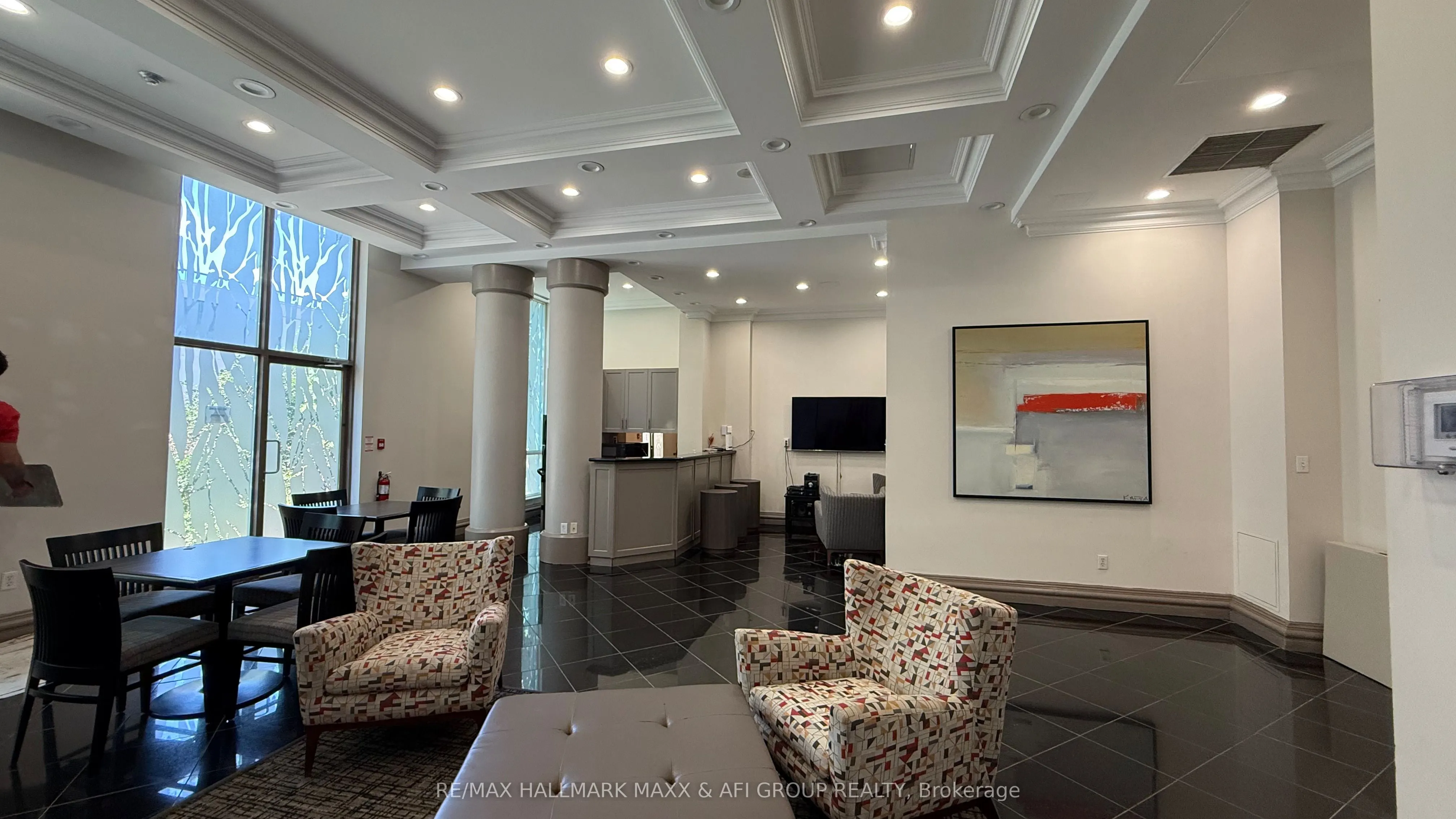 7 Lorraine Drive, #1103