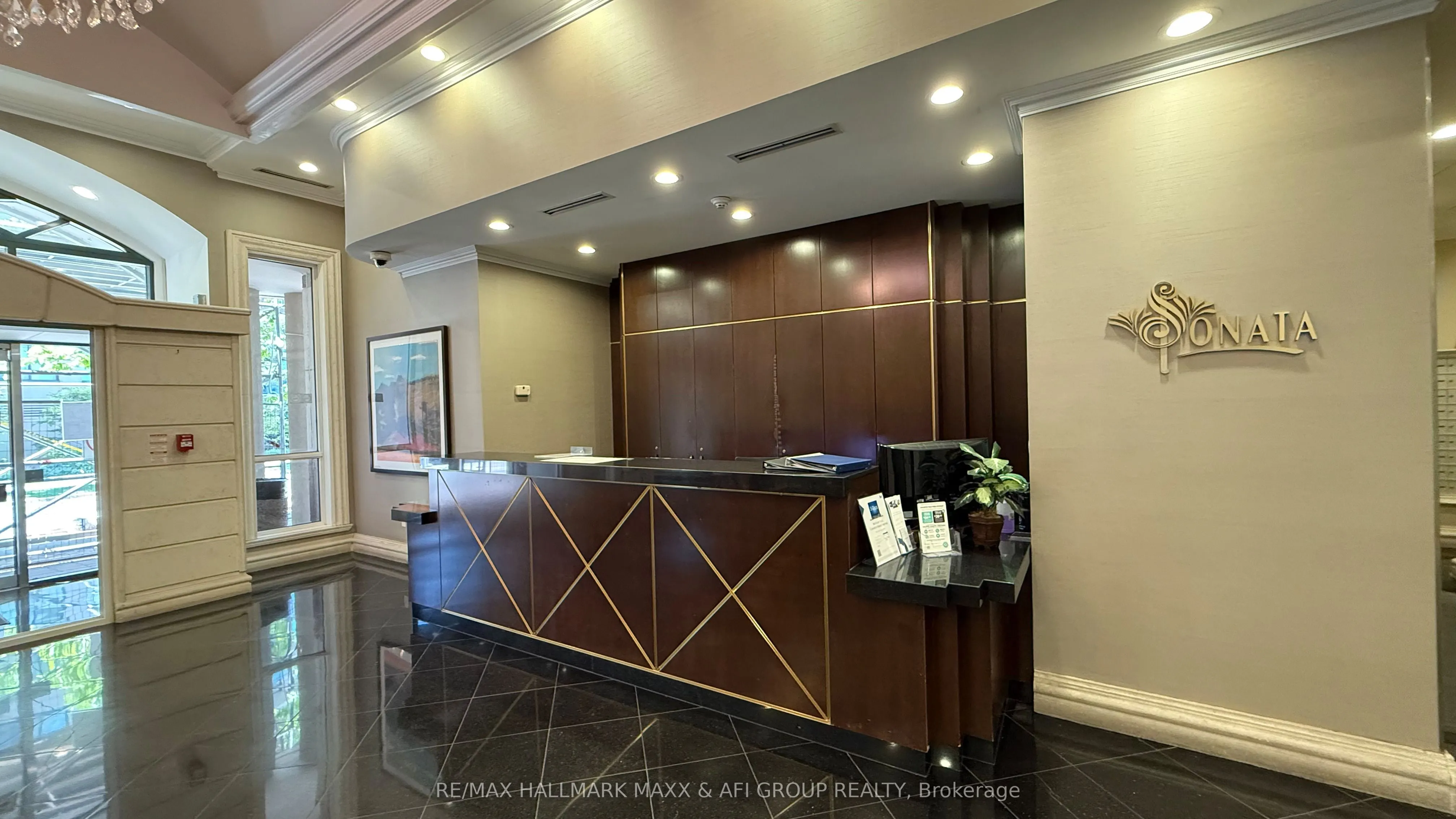 7 Lorraine Drive, #1103