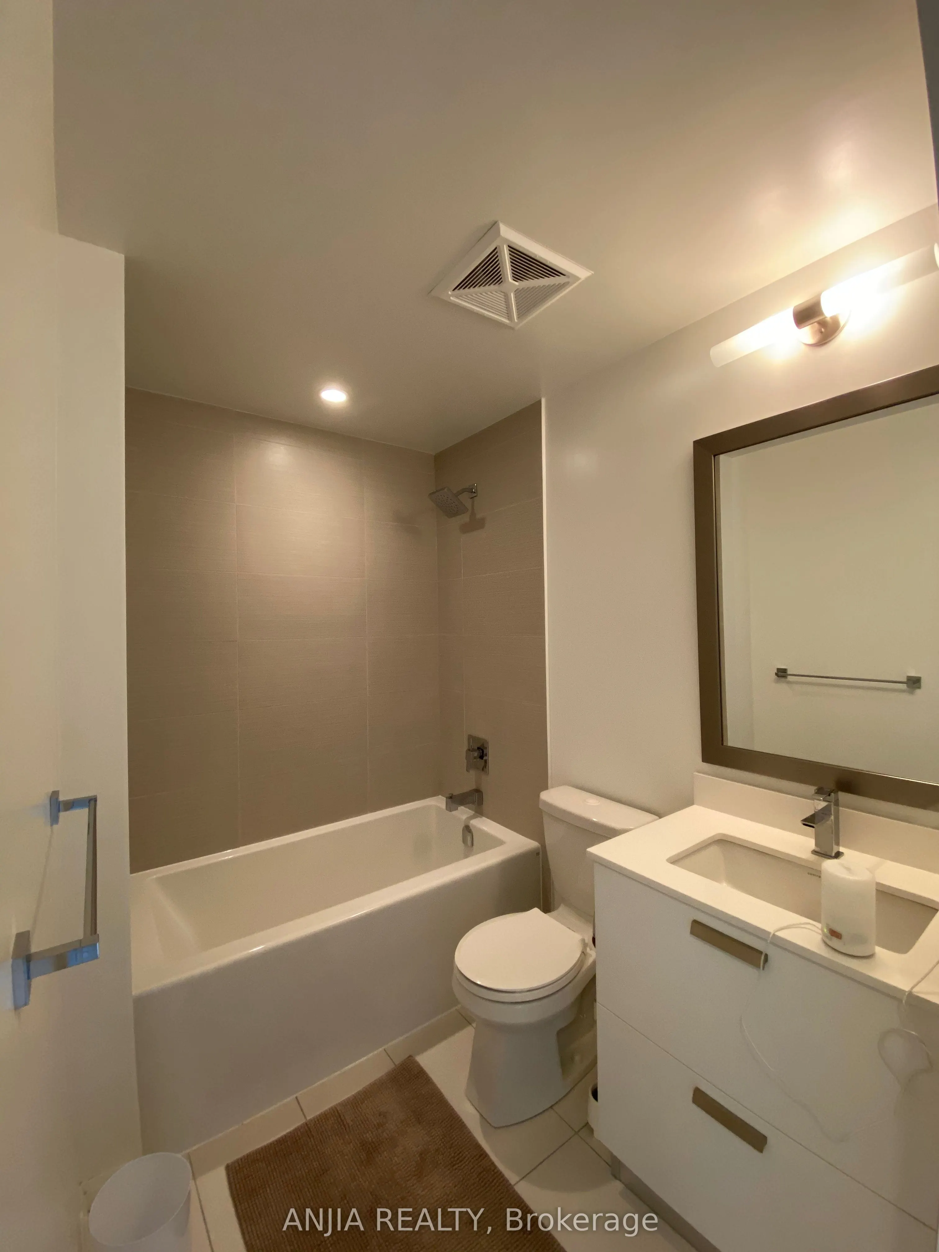 9 Bogert Avenue, #2104